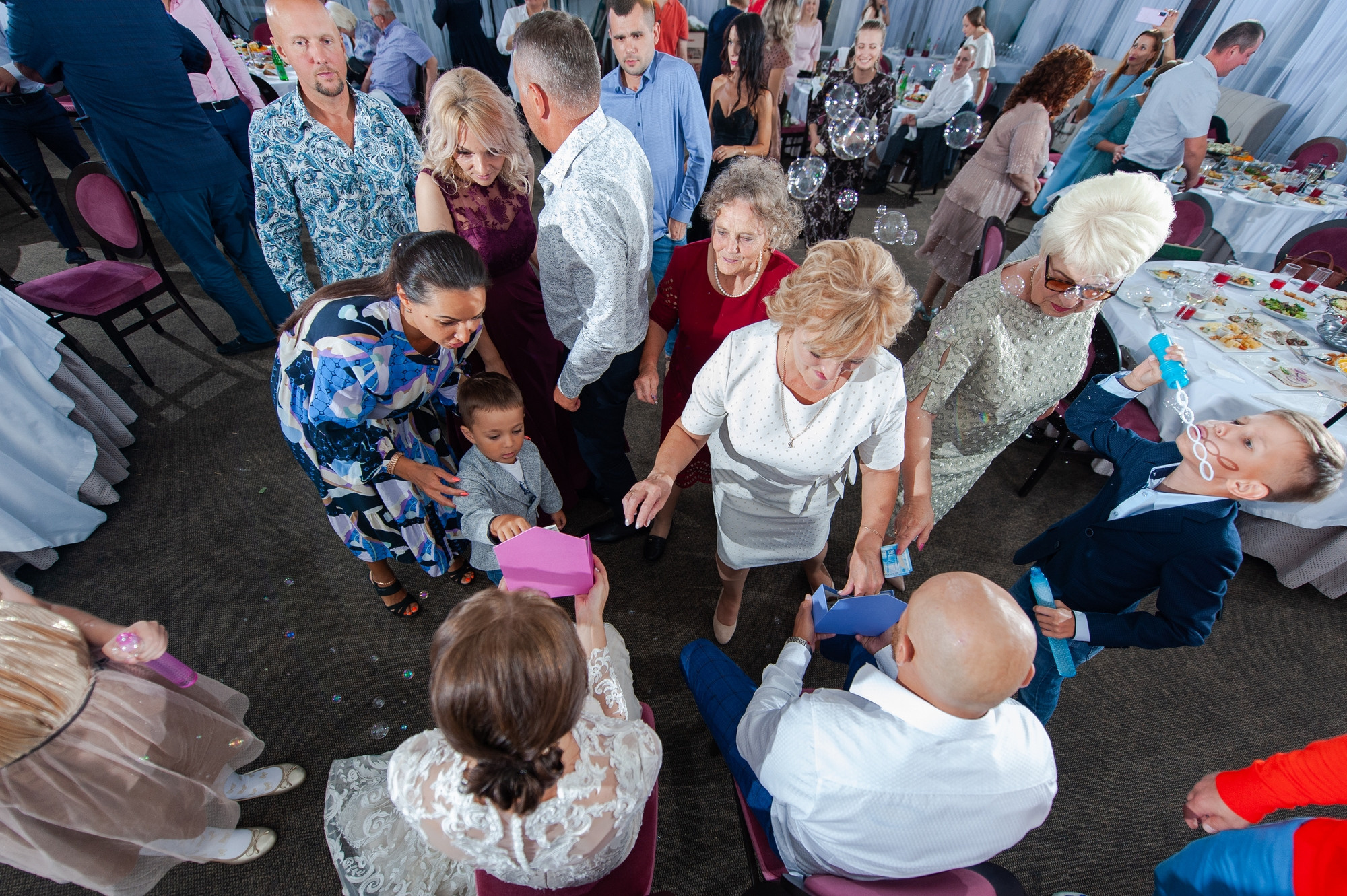 Банкет в шатре Шато. Свадебный и семейный фотограф в Омске Мормулев Михаил