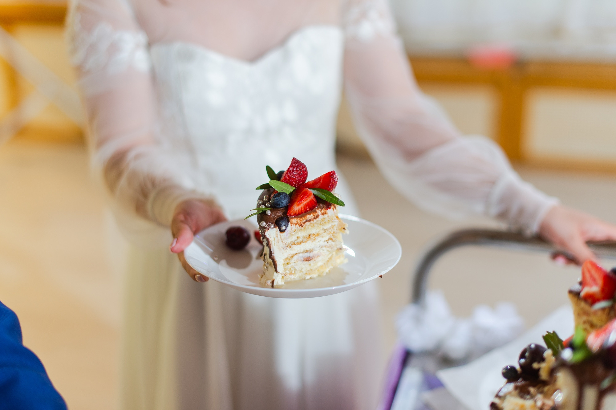 «Help me» :). Свадебный и семейный фотограф в Омске Мормулев Михаил