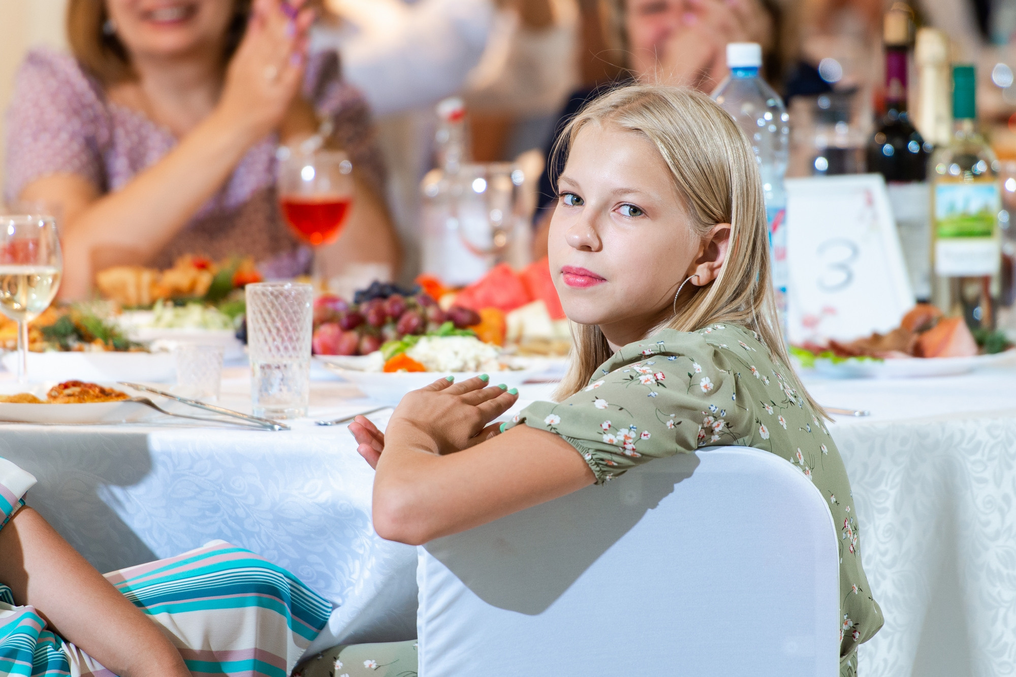 «Help me» :). Свадебный и семейный фотограф в Омске Мормулев Михаил