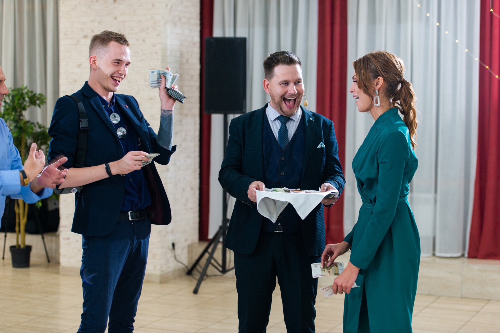 ССБ — Свадебный Супер Бургер. Свадебный и семейный фотограф в Омске Мормулев Михаил