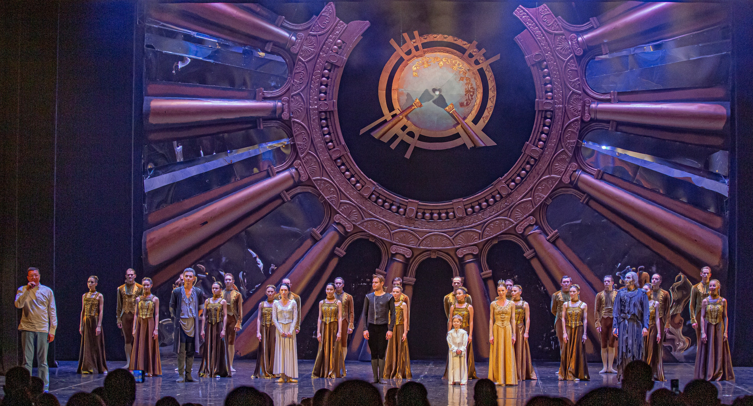 Русский Гамлет спектакль премьера Марийского театра оперы и балета в Зимнем театре г. Сочи. Фотограф в Сочи Юрий Шептаев