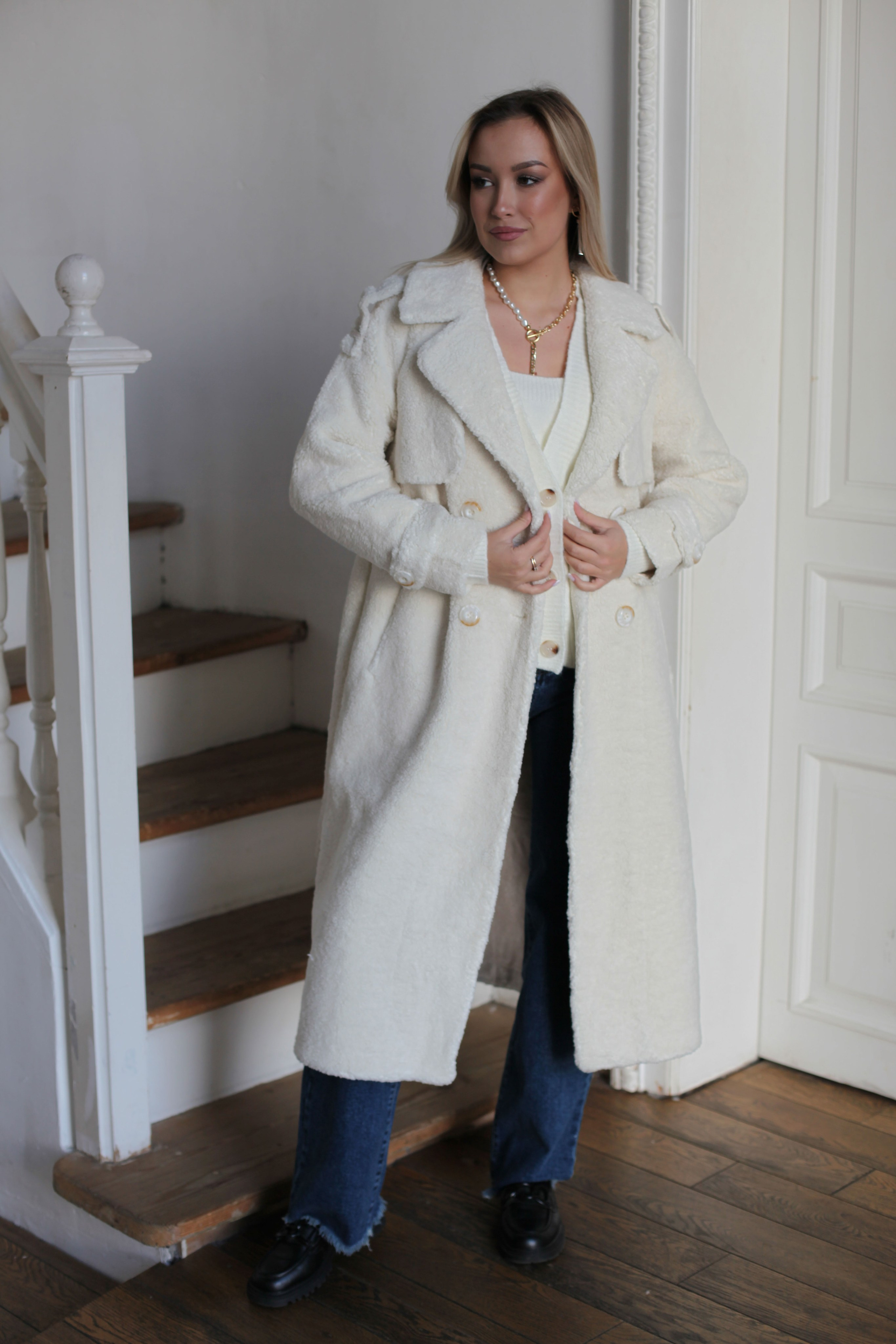 Даша, 42-44, рост 173. KED Production — продакшн из СПб. Создаём фото, видео и контент, который помогает брендам и селлерам продавать больше