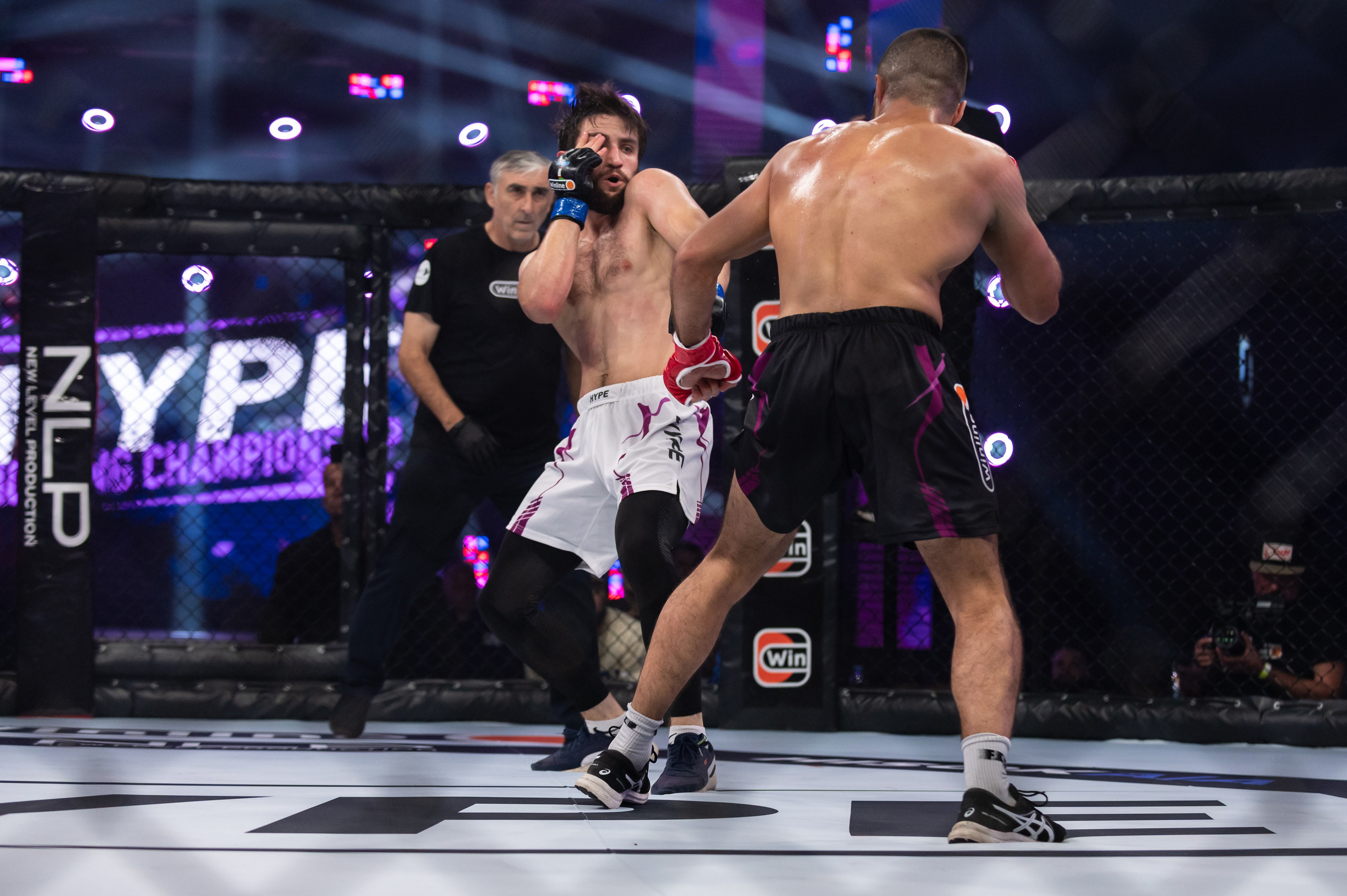 Бои. Репортажный фотограф в Красной Поляне и Сочи Павлюченко Екатерина