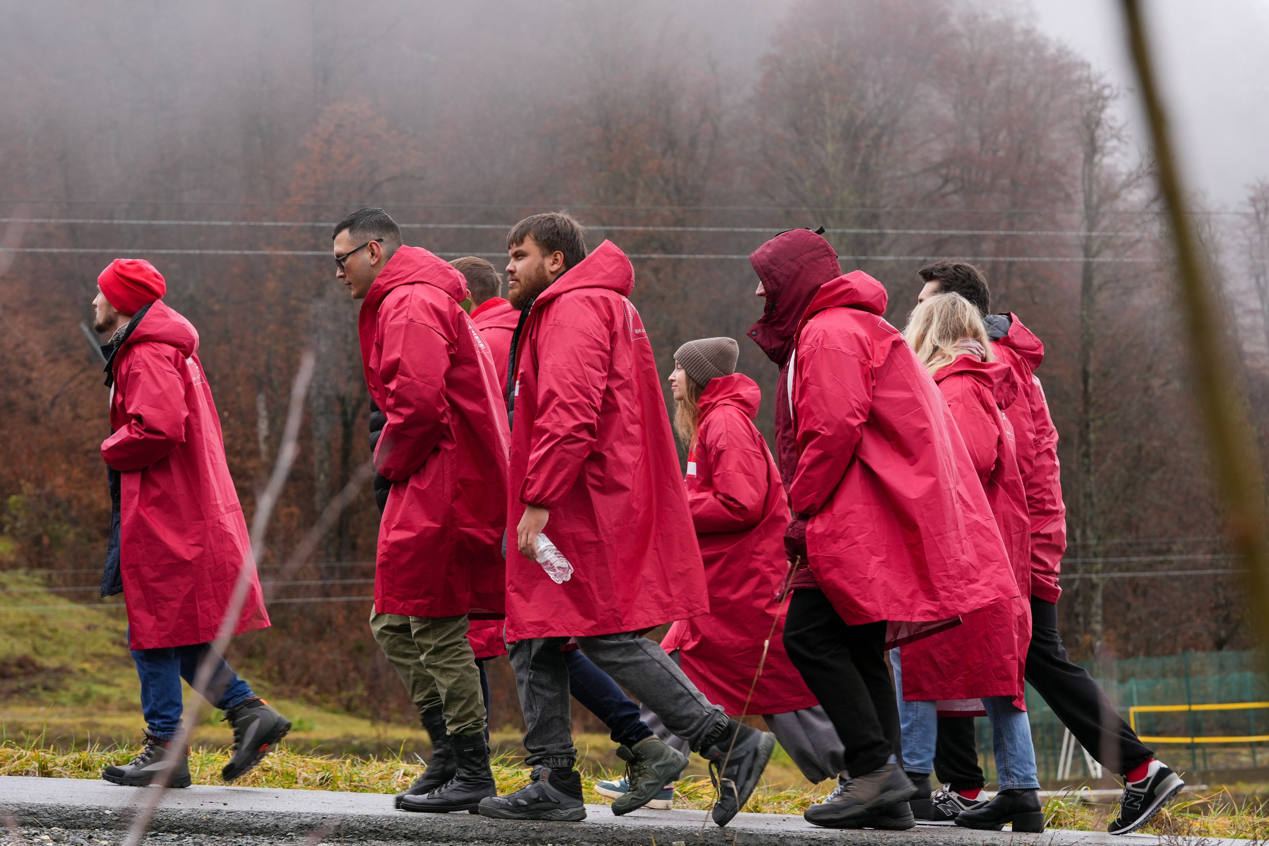 MICE мероприятие — хайкинг на курорте Роза Хутор. Репортажный фотограф в Красной Поляне и Сочи Павлюченко Екатерина
