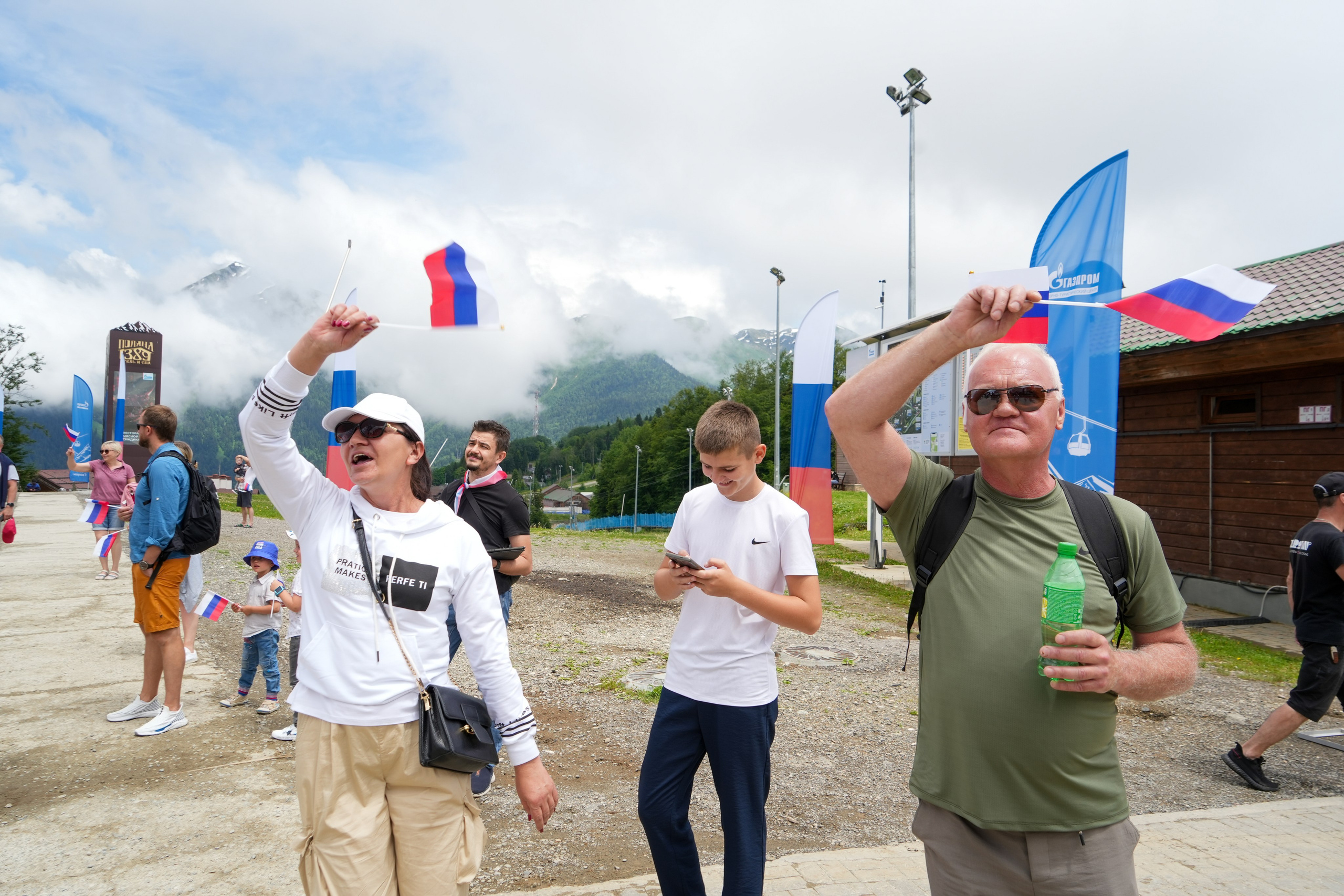 День России на курорте Газпром 2023. Репортажный фотограф в Красной Поляне и Сочи Павлюченко Екатерина