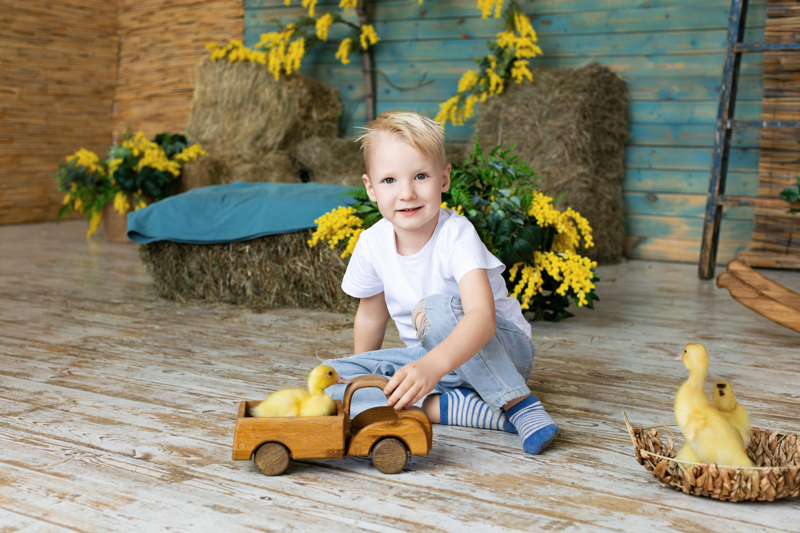 Фотосесии с Утятами и Кроликами (Пасхальные Фотосессии). Семейный и Детский фотограф в Москва Скворцова Татьяна