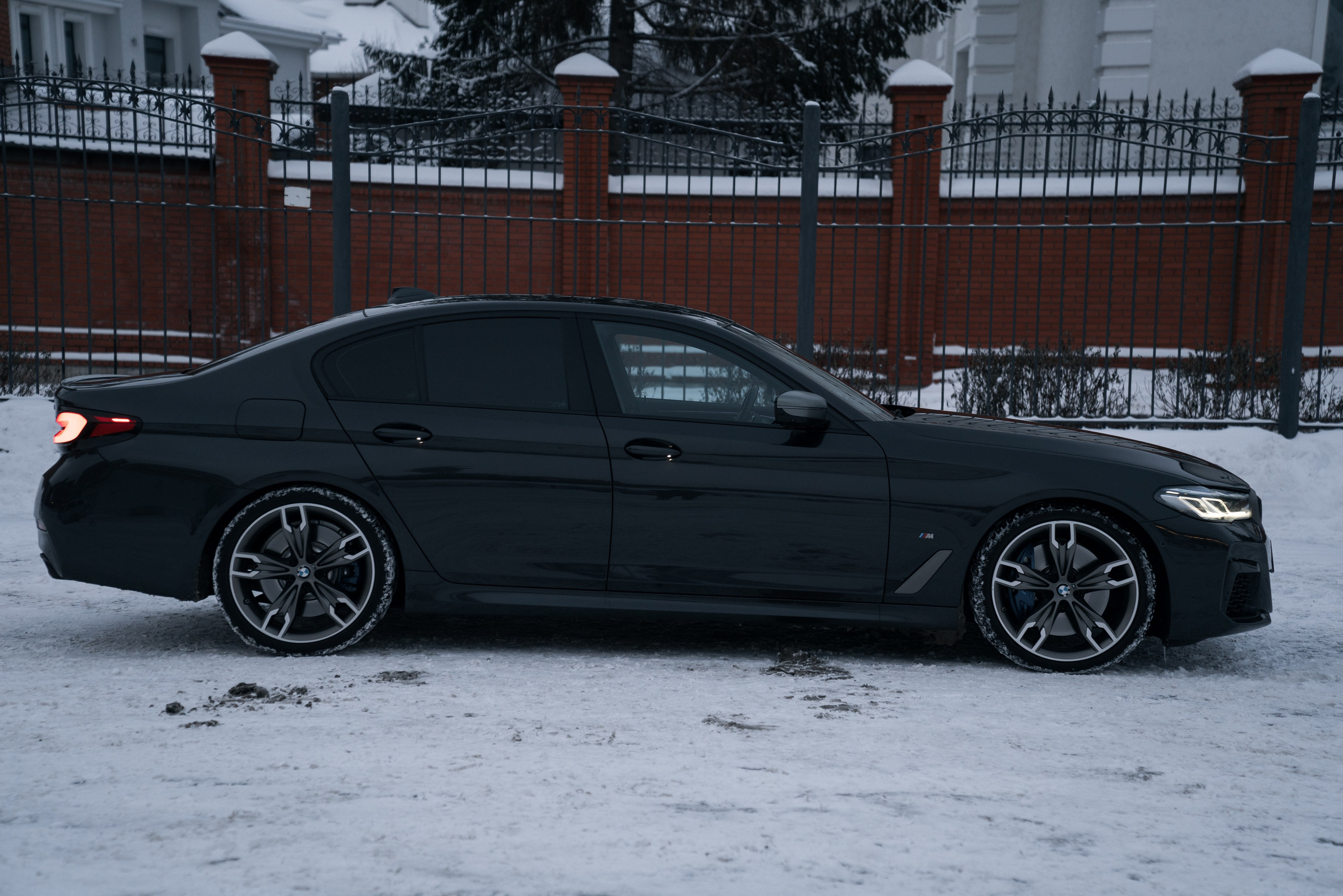 BMW M550i XDrive. Идеальные портреты для соцсетей — Фотограф Ленар