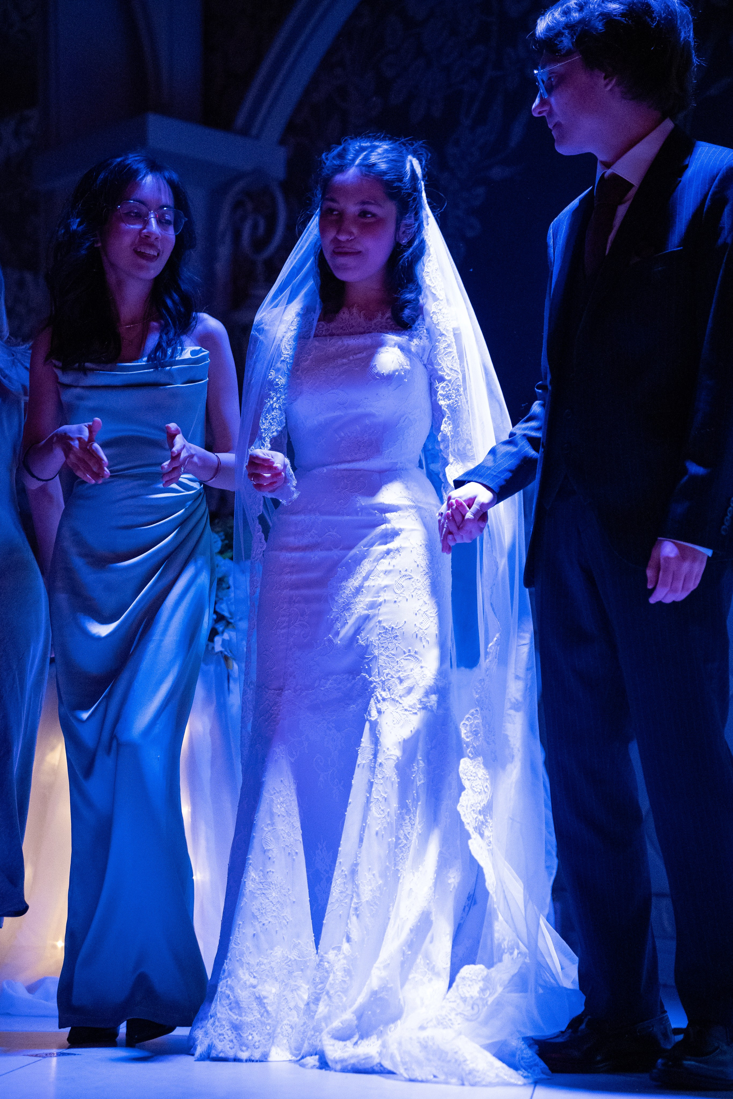 История, Манижа и Андрей. Фотограф Артем Севостьянов. Профессиональная фотосъемка в Ногинске, Москве, Московской области и за границей