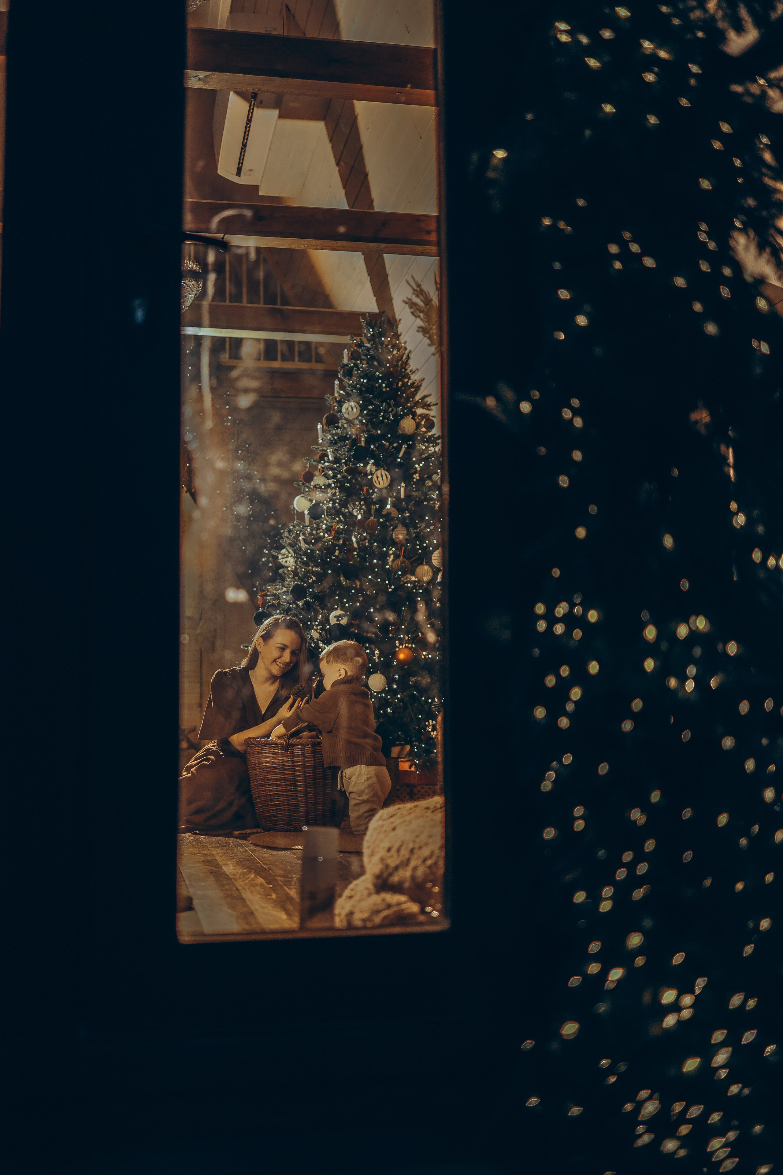 Я Лена — семейный фотограф в стиле Life Style Москва и Подмосковья: Балашиха, Пушкино, Щелково, Домодедово, Дмитров. Я за эмоции и любовь