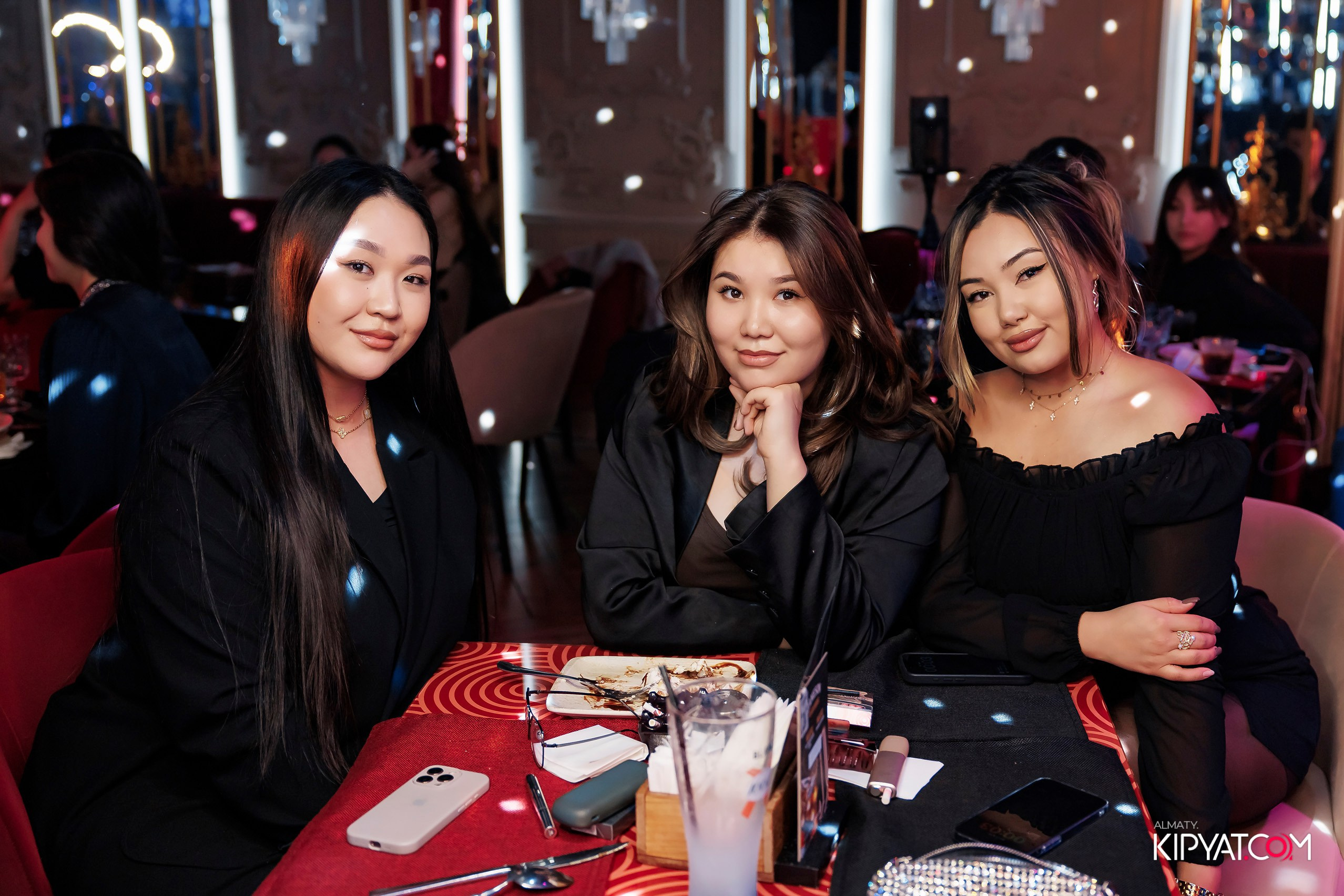 ЗАЯ, НА БИС. КИПЯТКОМ АЛМАТЫ! Фотосъемка мероприятий в Алматы