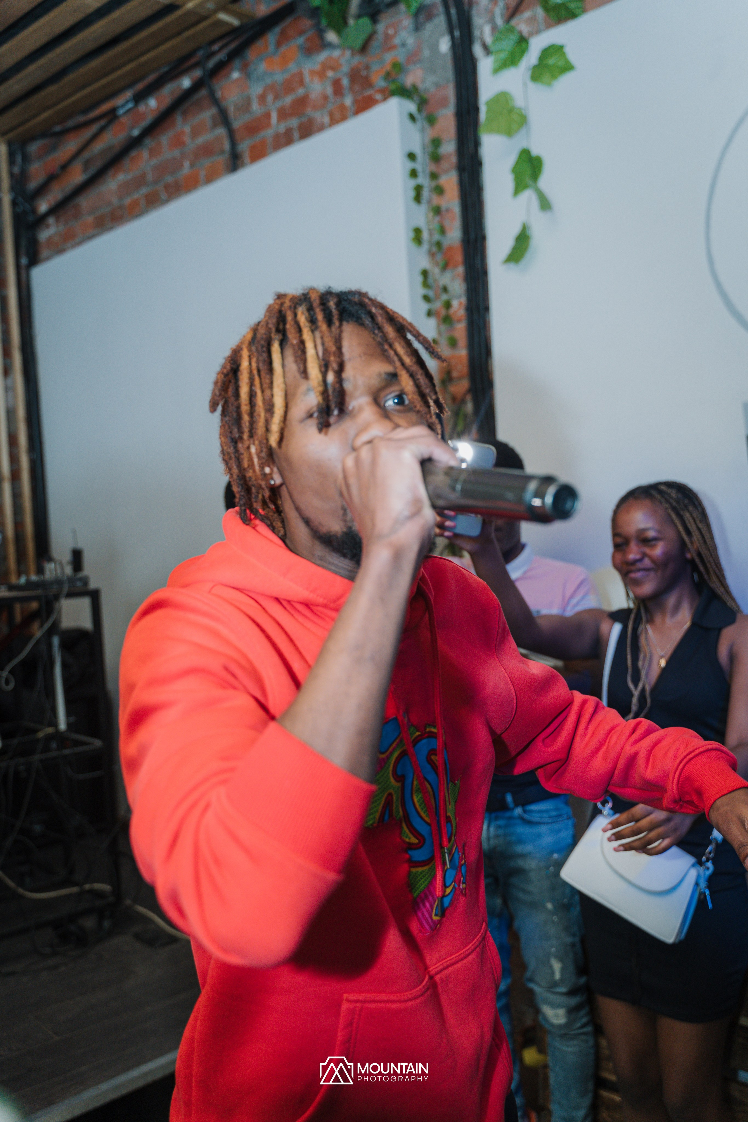 El Natic Album presntation. Я занимаюсь событийной, свадебной, товарной, студийной… фотографией