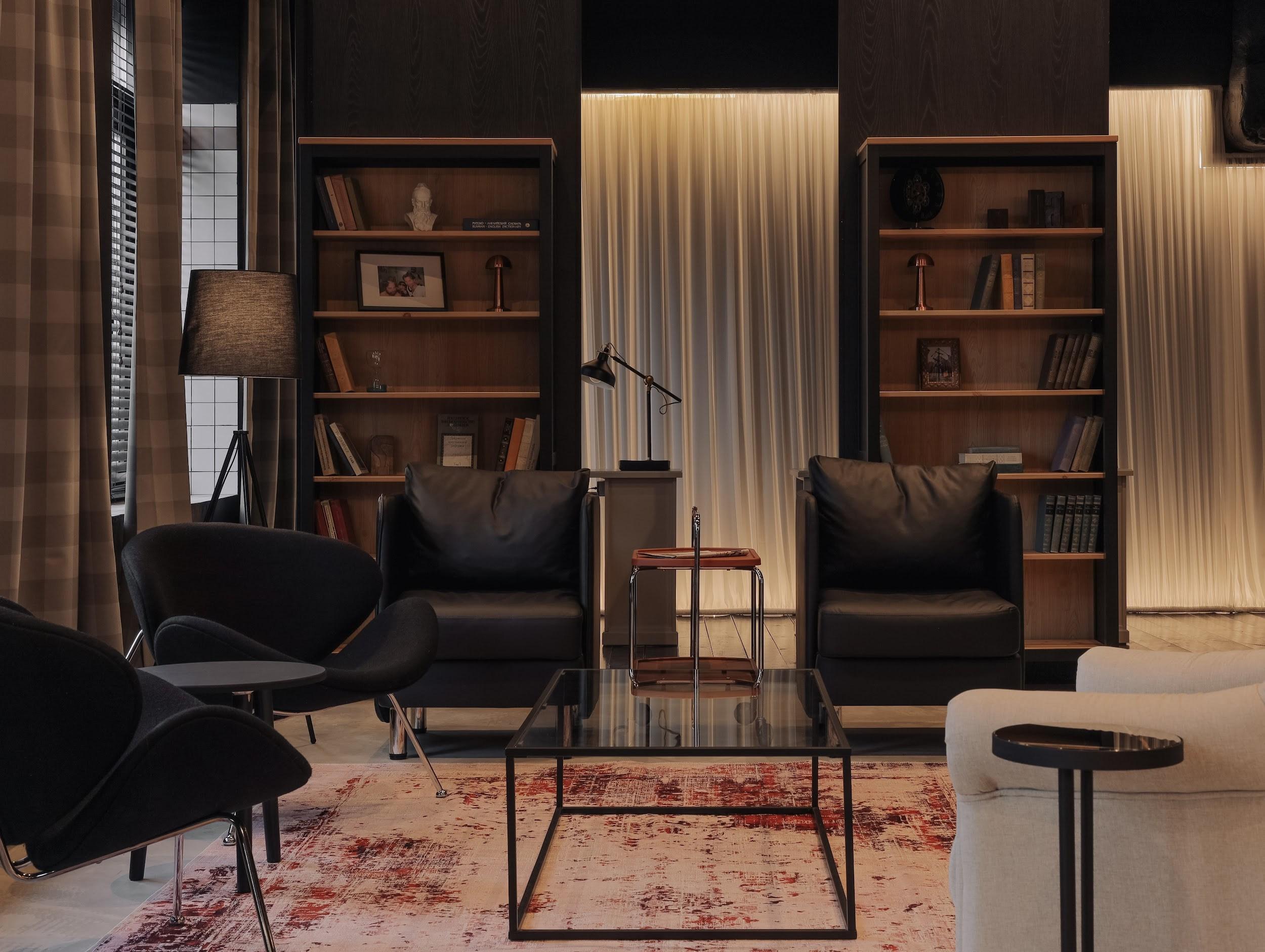 «Абсолютно мужской» маникюрный салон. Дизайн интерьера от Дмитрия Баландина