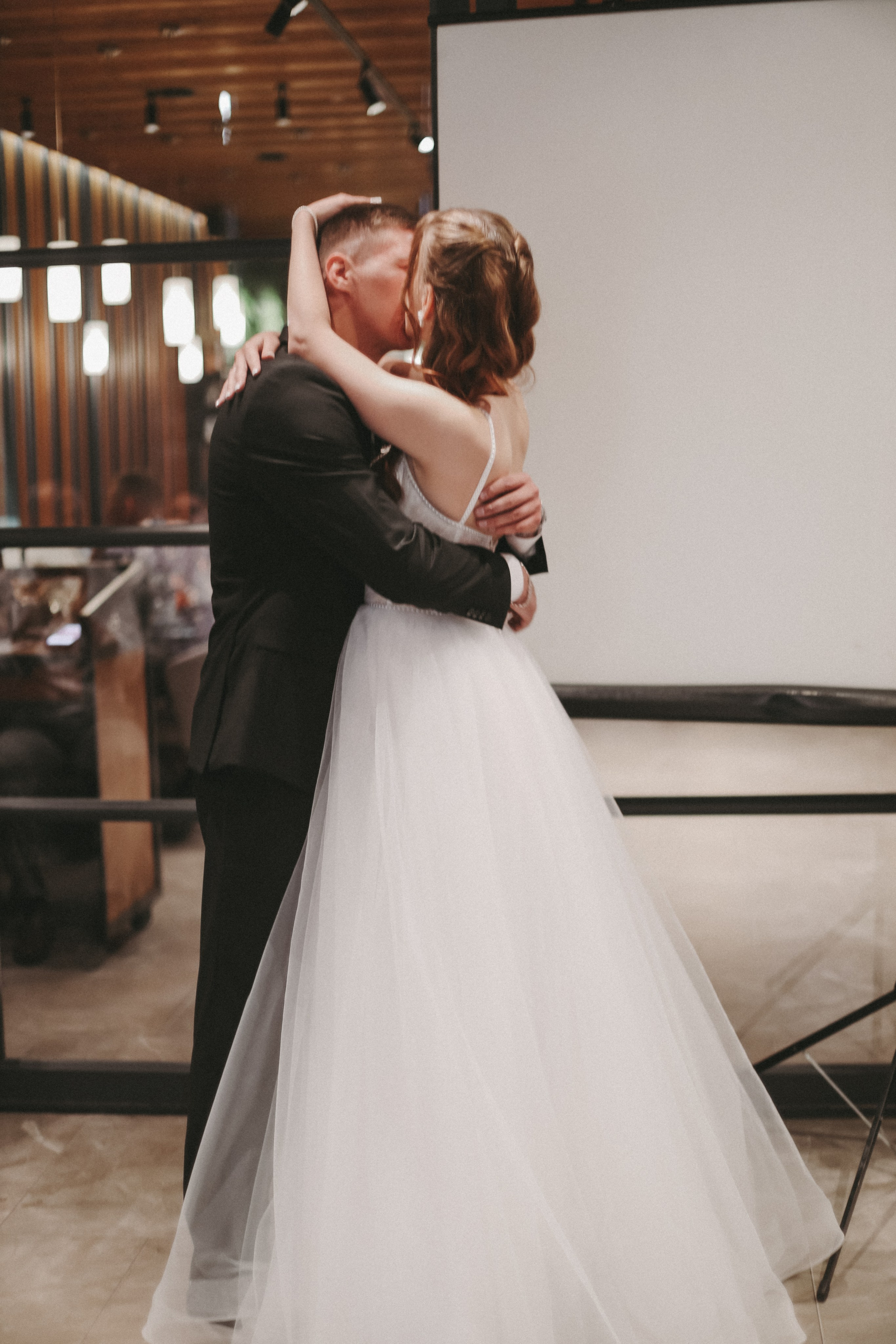 «А покажите съемку банкета)». Главная