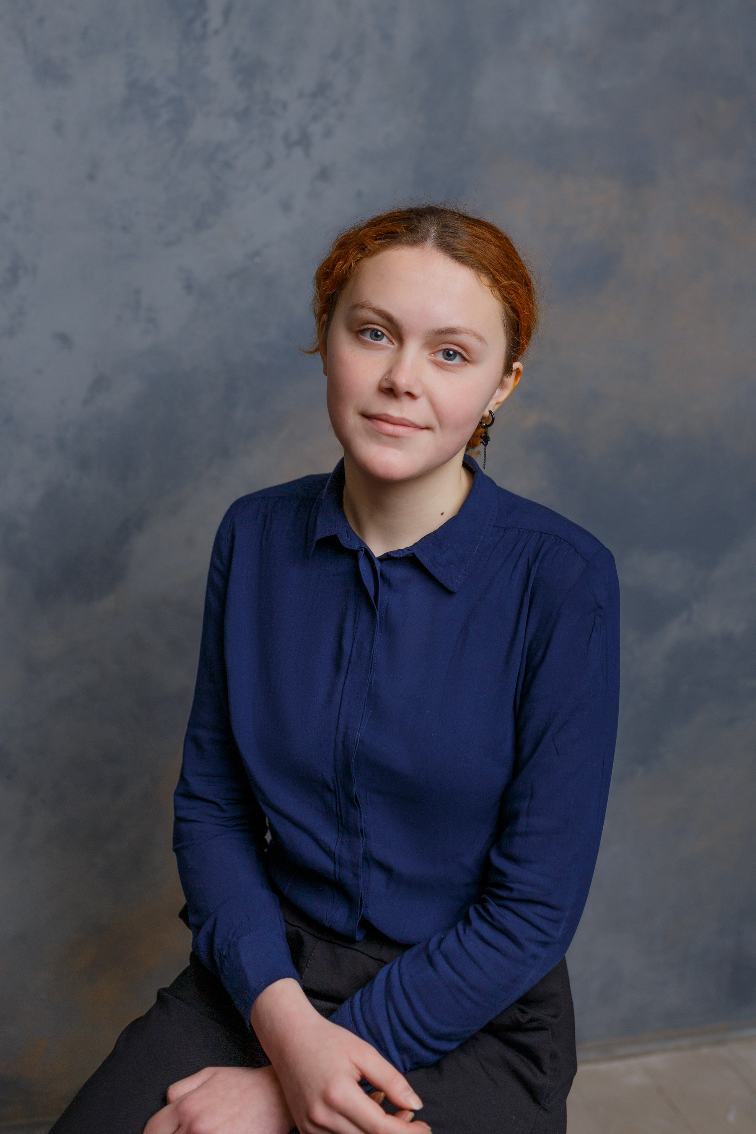 Женский портрет на красивом фоне