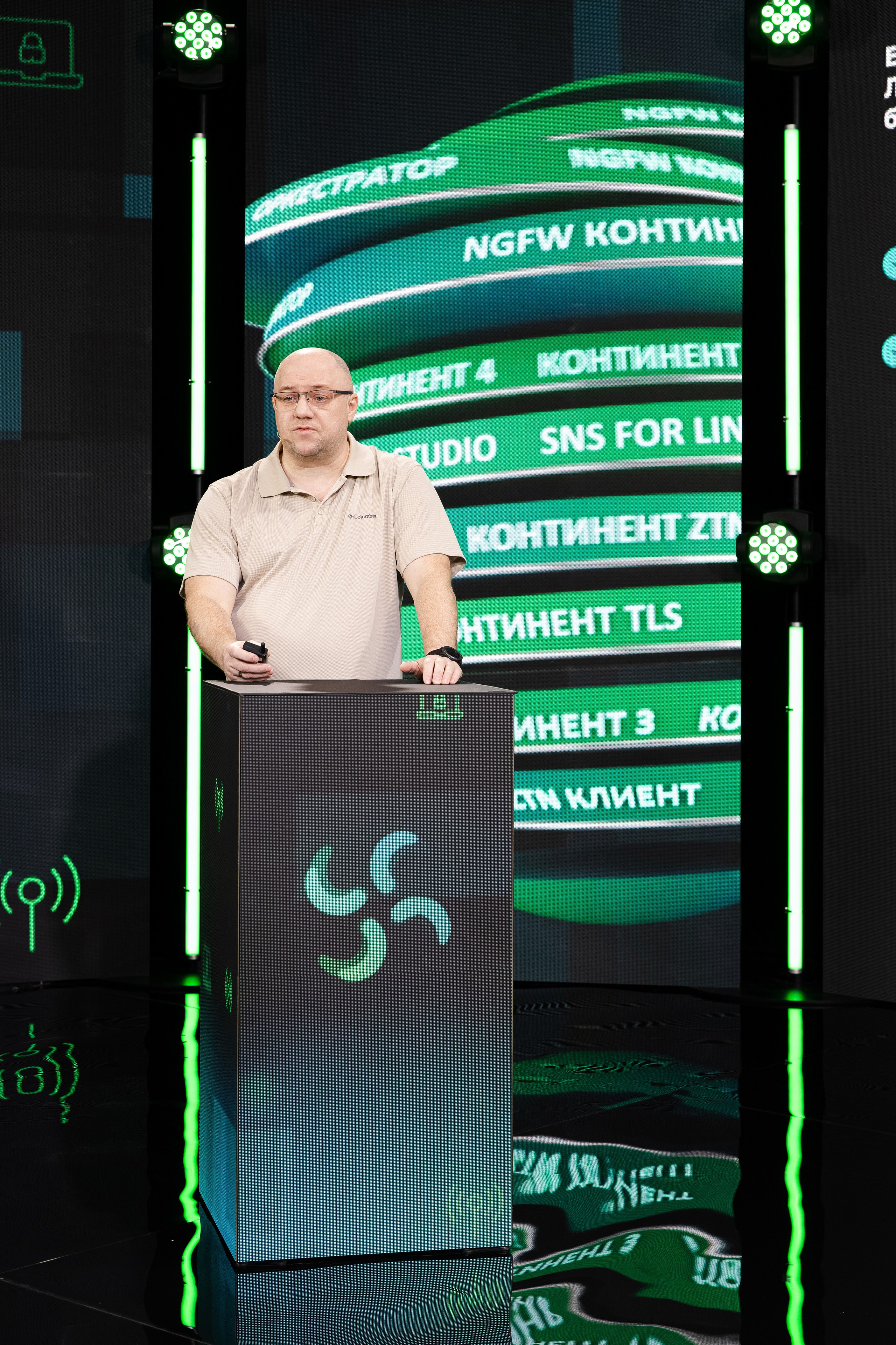 Онлайн эфир. Свадебный репортажный фотограф в Москве