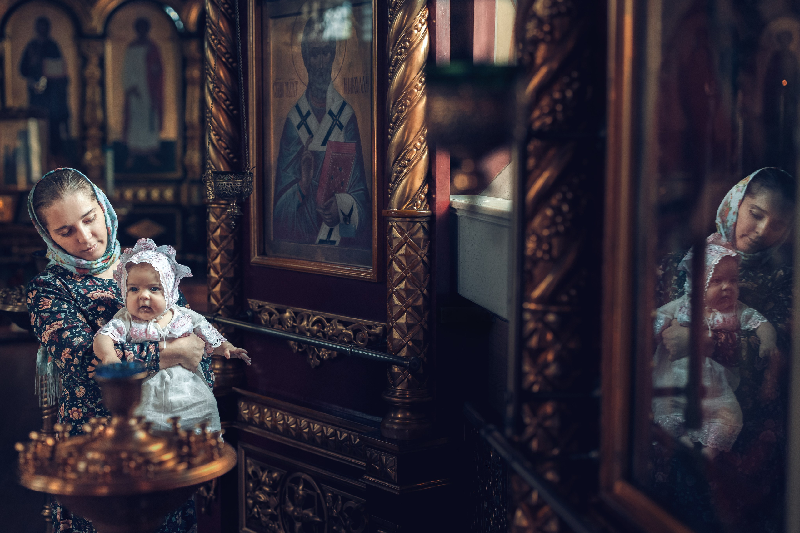 Таинства Крещения и Венчания в Старом Осколе. Фотостудия для новорожденных в Старом Осколе Гильфановых Юрия и Ольги