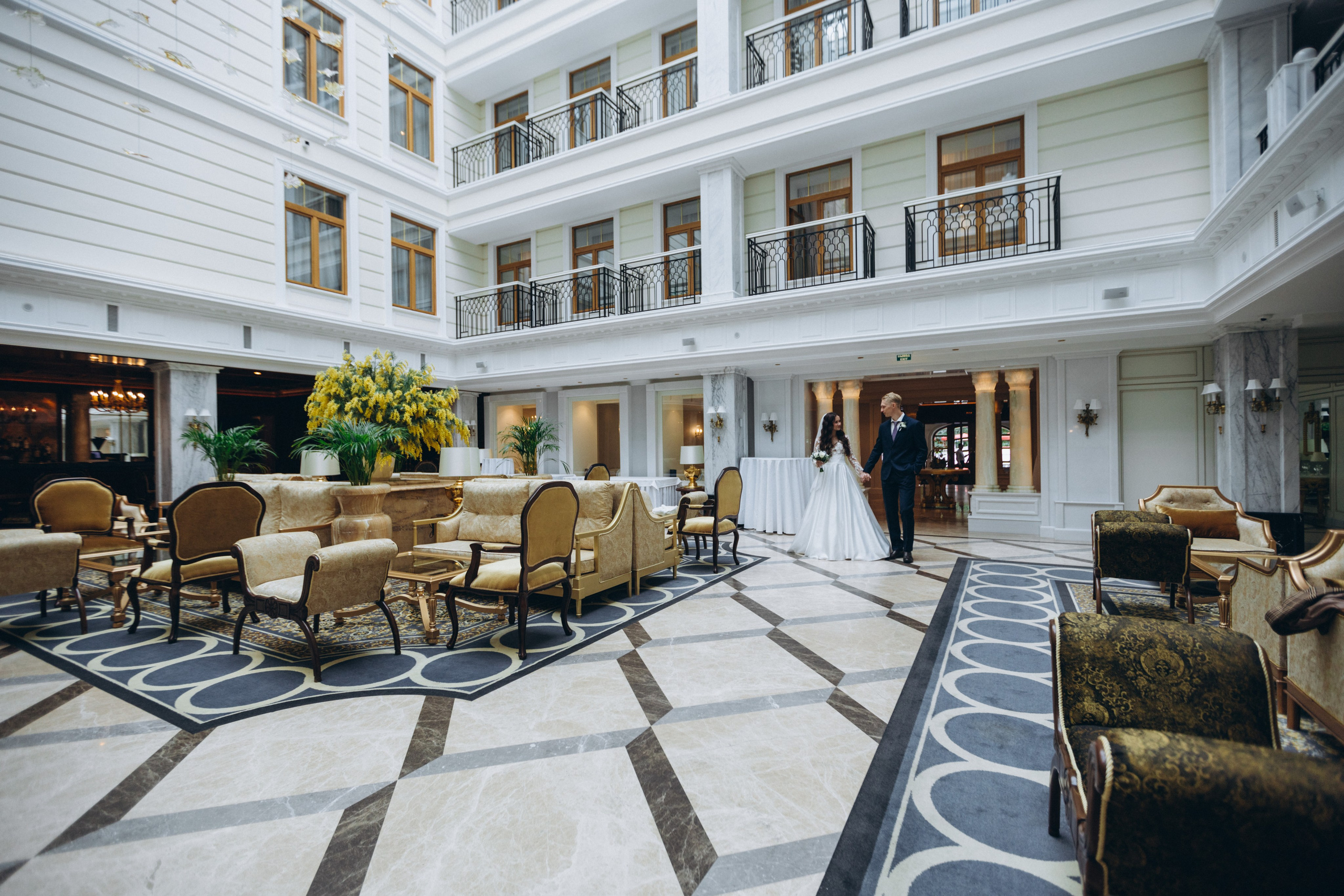 Фотографии 2023 года. Свадебный и семейный фотограф в Санкт-Петербурге Яцына Юрий. Видеоопер