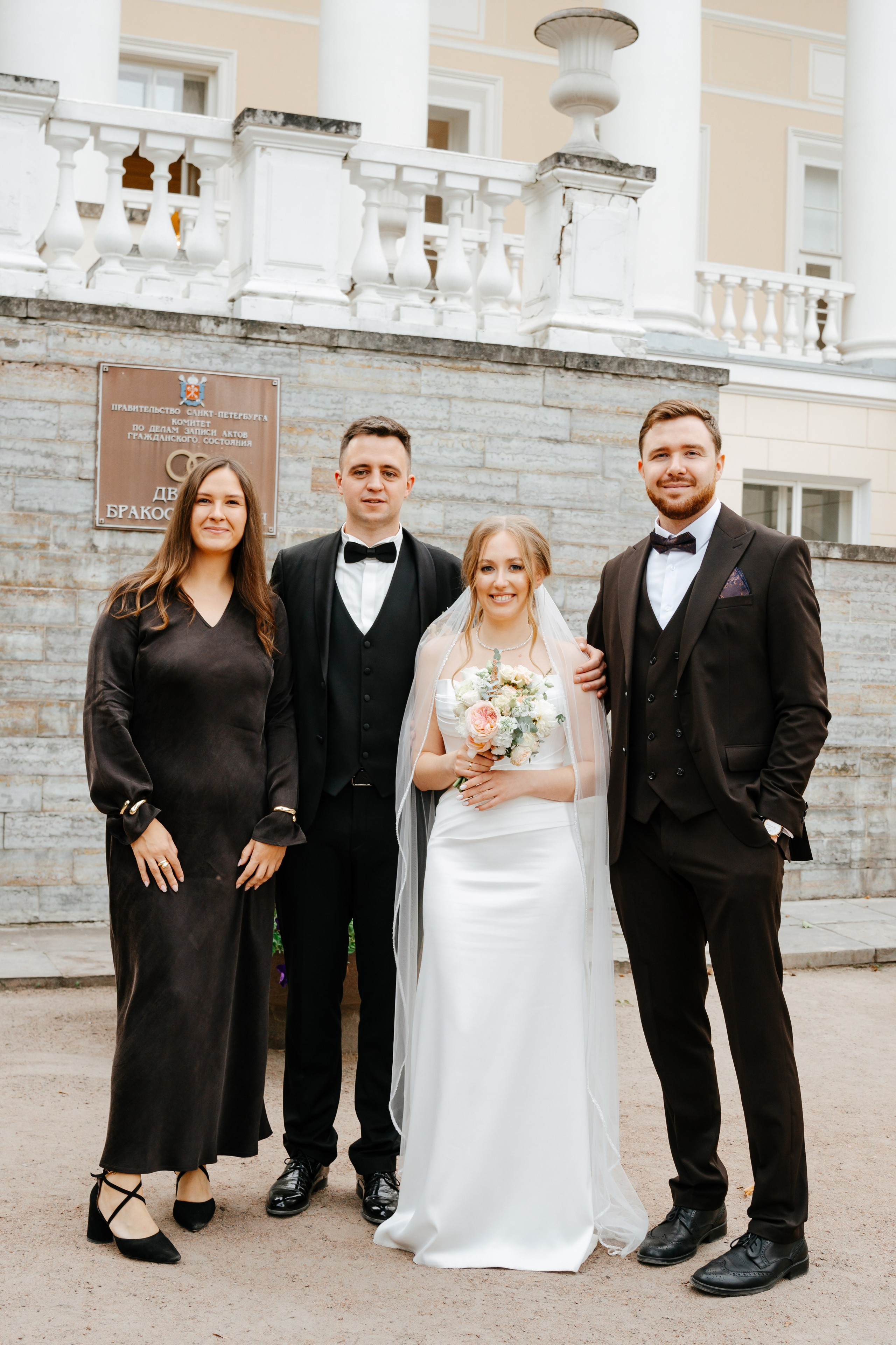 Свадебная фотосессия в Пушкине. Семейный и свадебный фотограф в Санкт-Петербурге и Москве