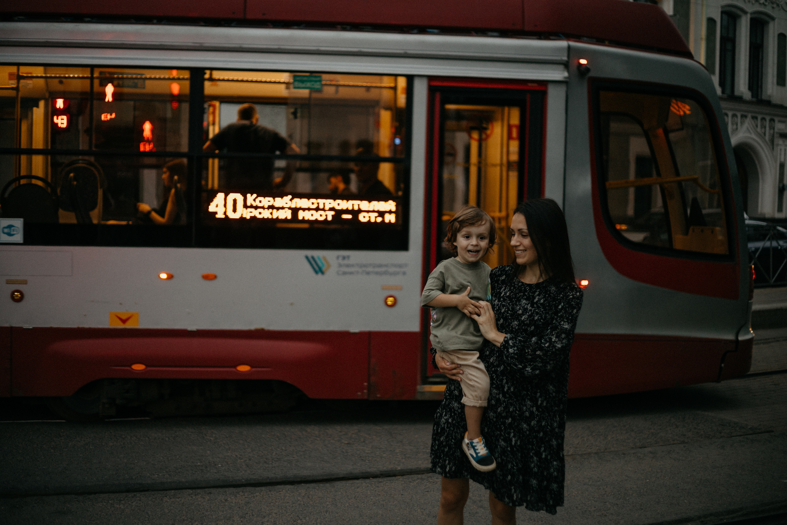 Карина и Мирон. Свадебный фотограф Таня Караисаева