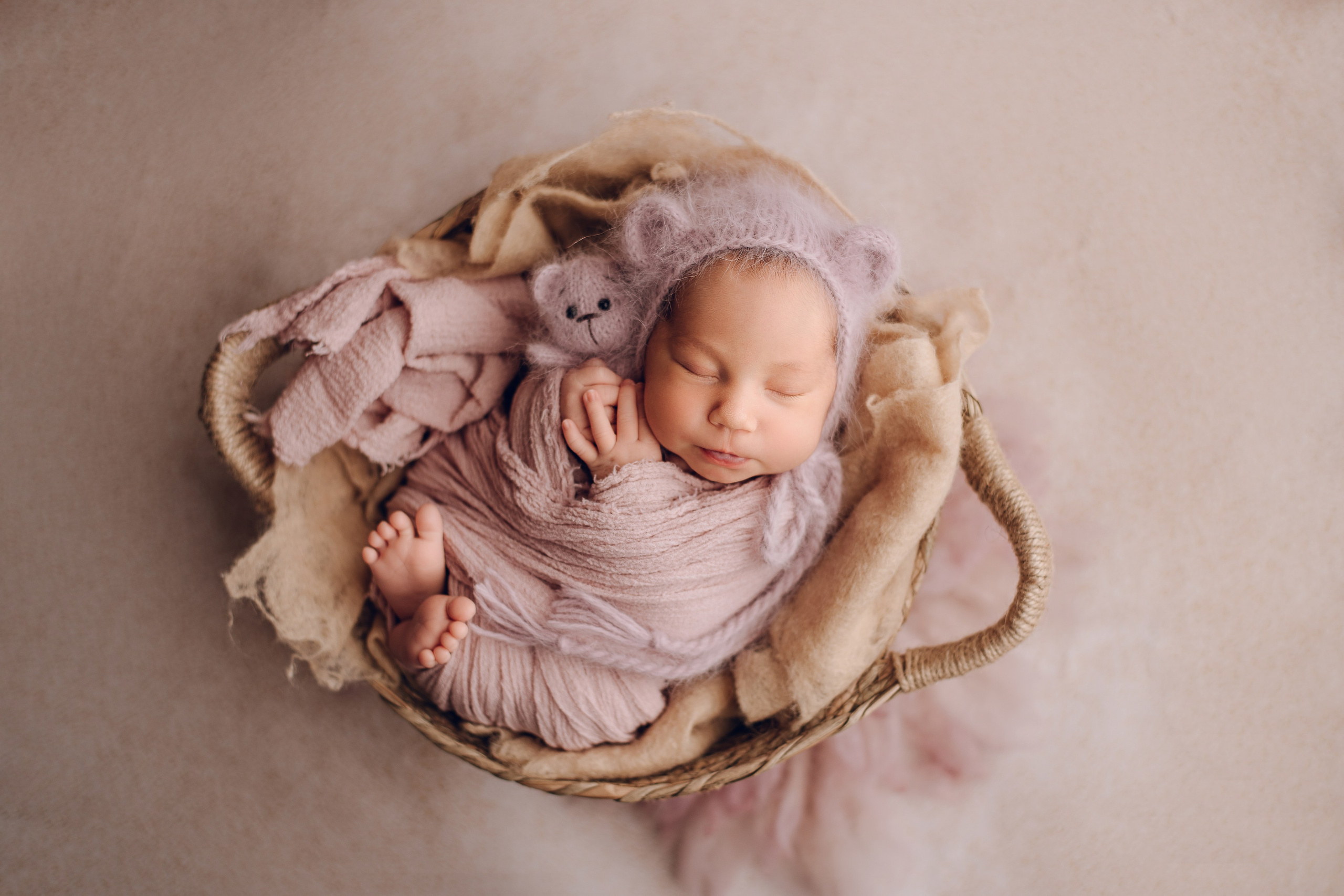 PH @ju.mitrofanova. Retoucher Aleksmokh