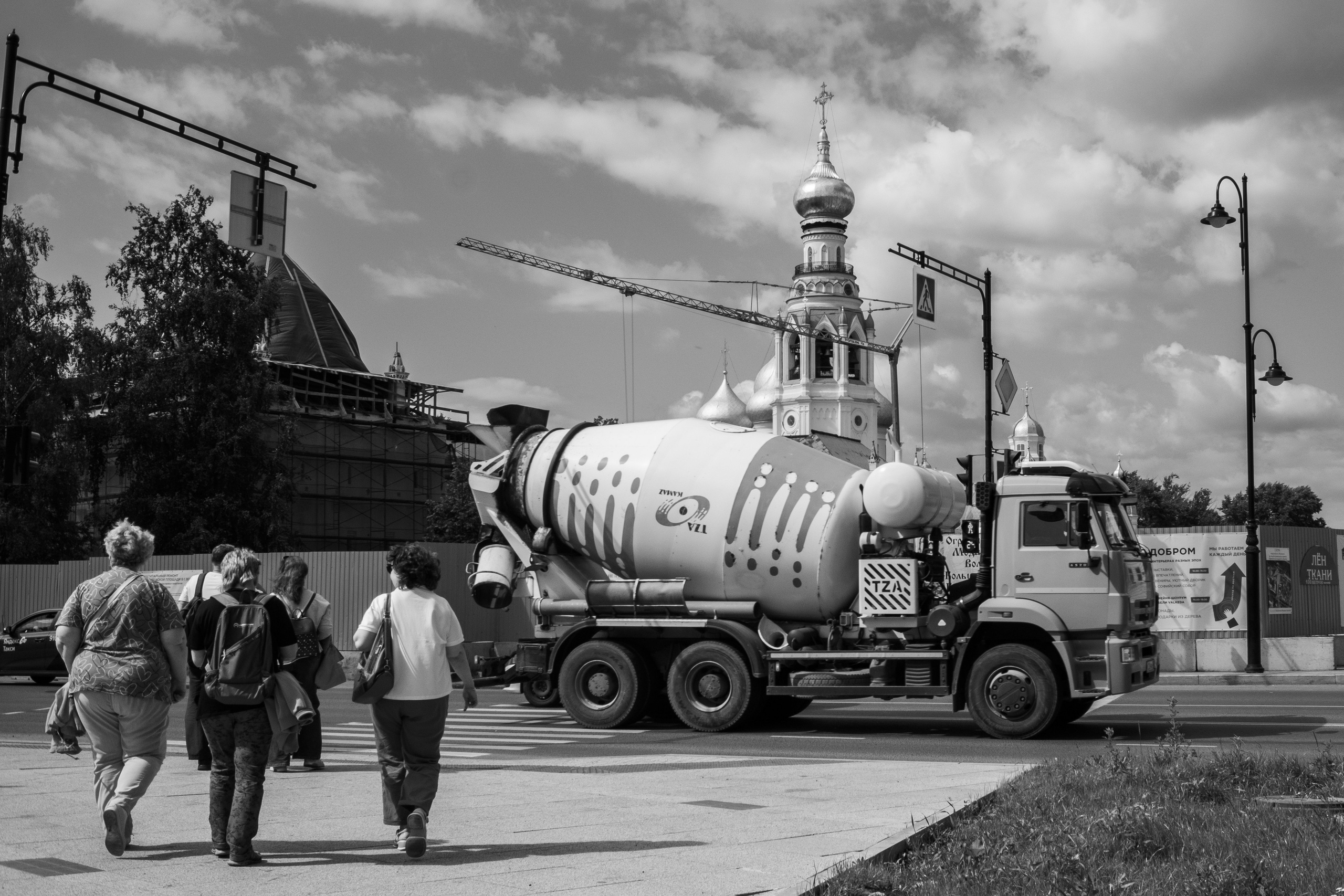 Singles. Documentary photographer, photojournalist based in Russia