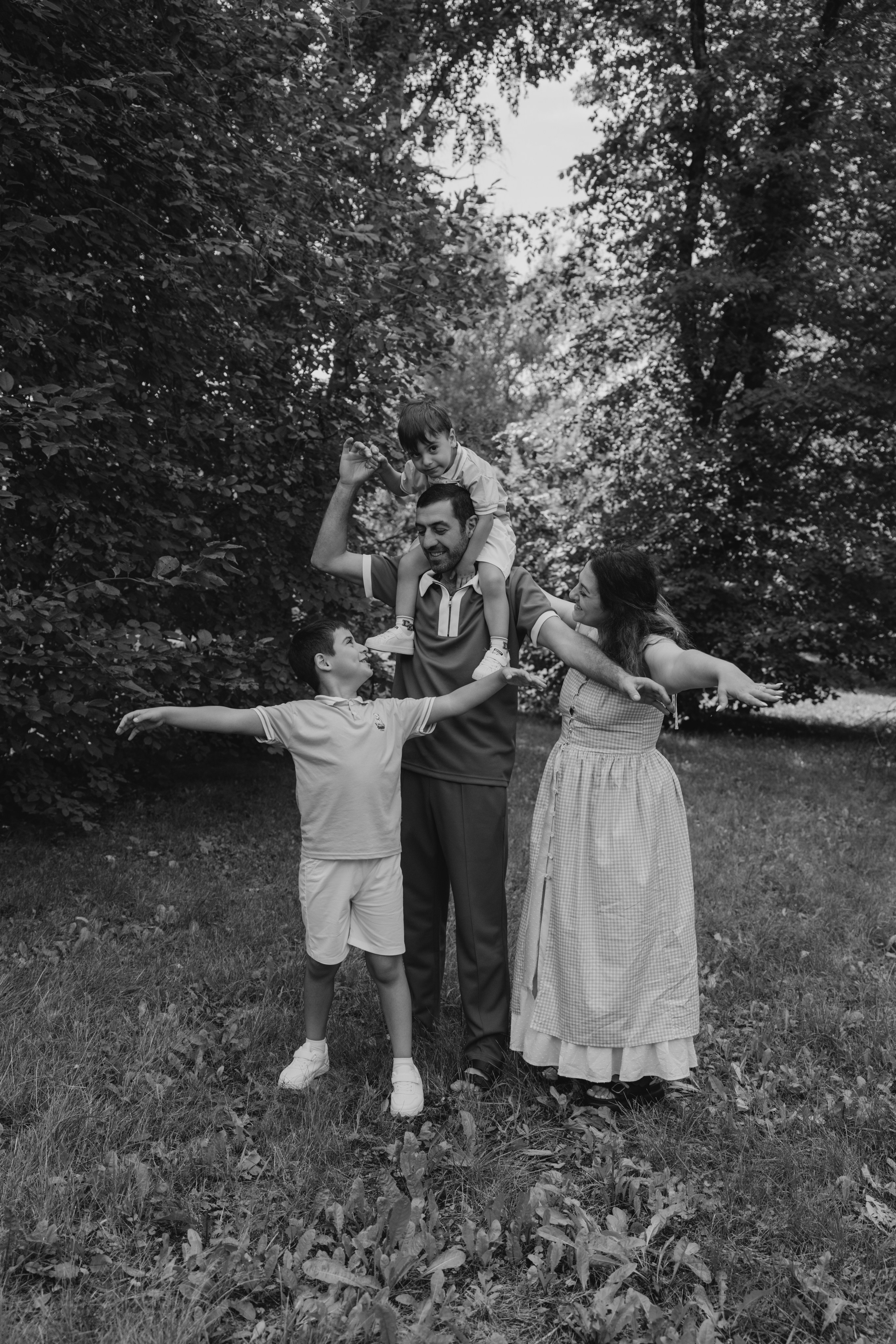 Семейная фотосессия в парке ЦПКиО. Свадебный, семейный фотограф в Иркутске Светлана Макаричева