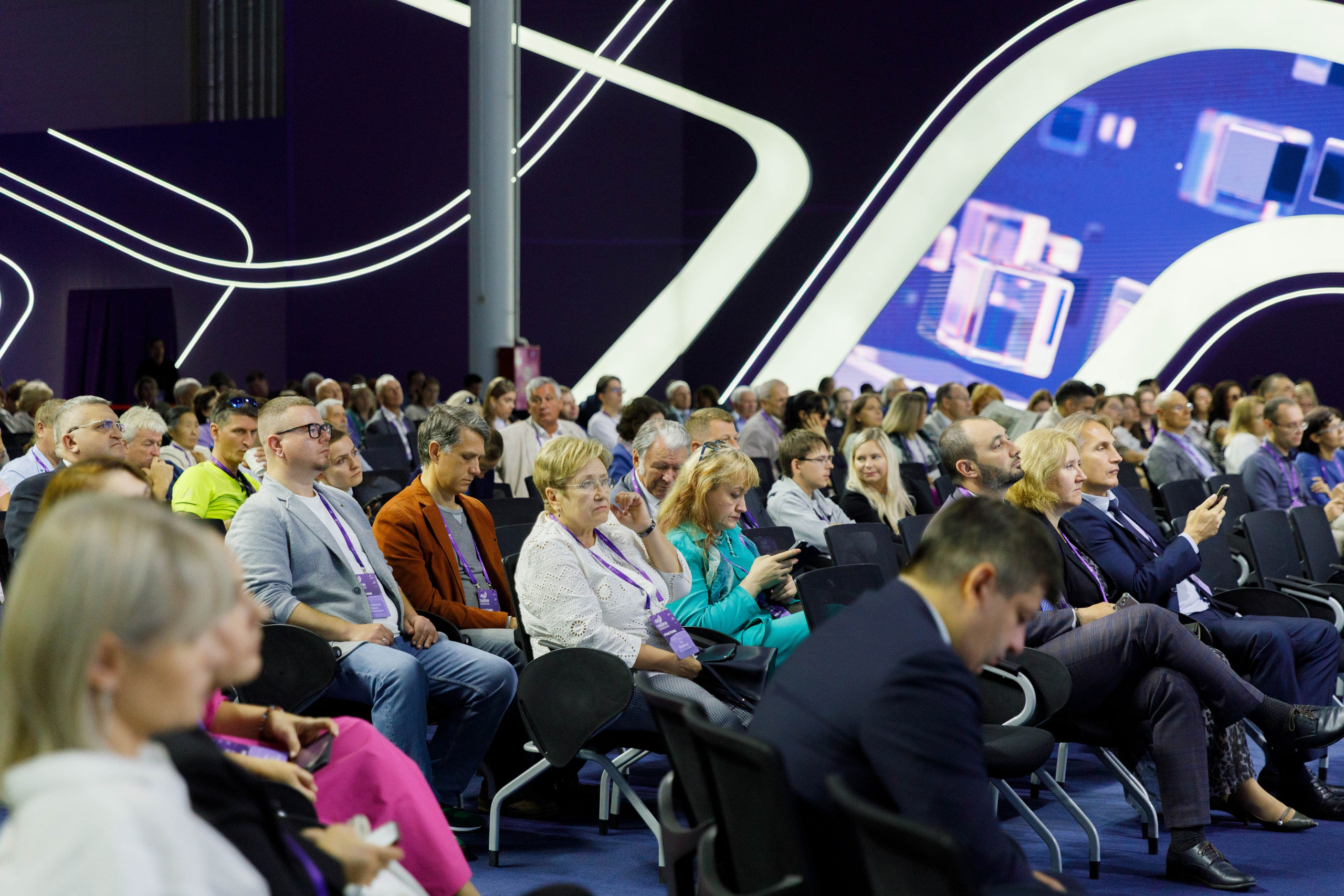 ТЕХНОПРОМ 2025 г. Репортажный фотограф в Новосибирске Алена Помазунова