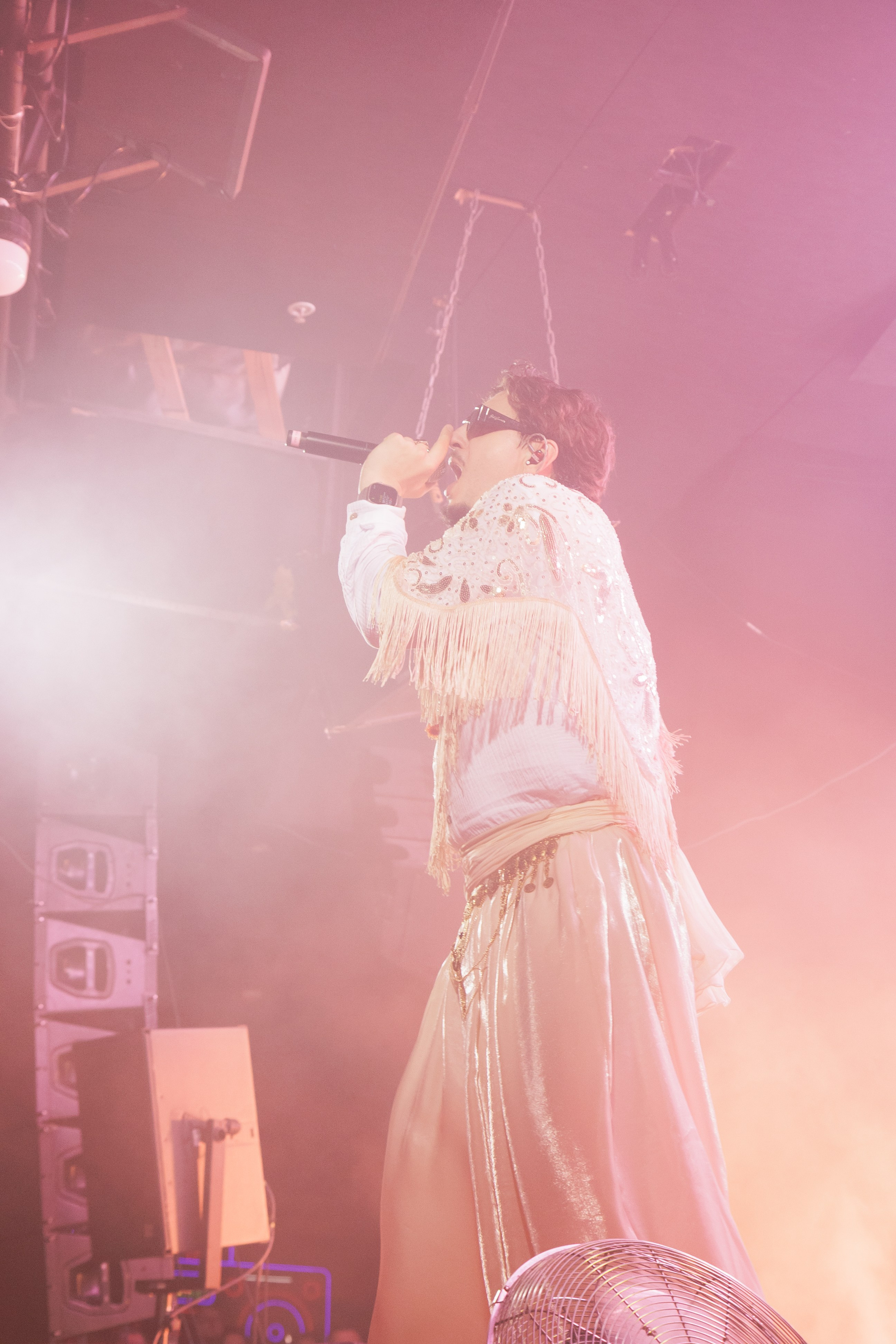 SQWOZ BAB. Ярославль. 2026. Фотограф Ярославль | Репортаж | Александр Мелюшин