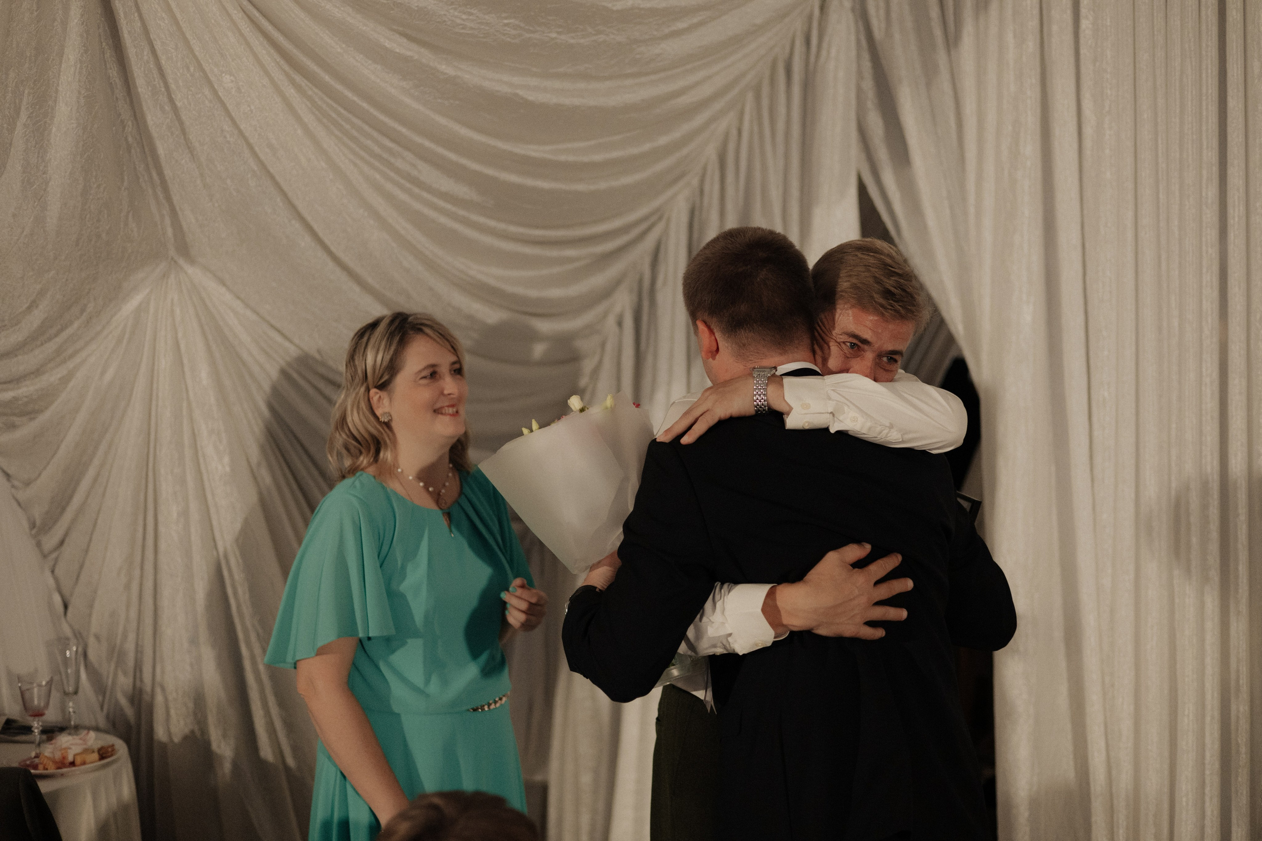 Аня и Саша. Свадьба в Юдино парк. Свадебный и портретный фотограф в Москве Анастасия Масюк