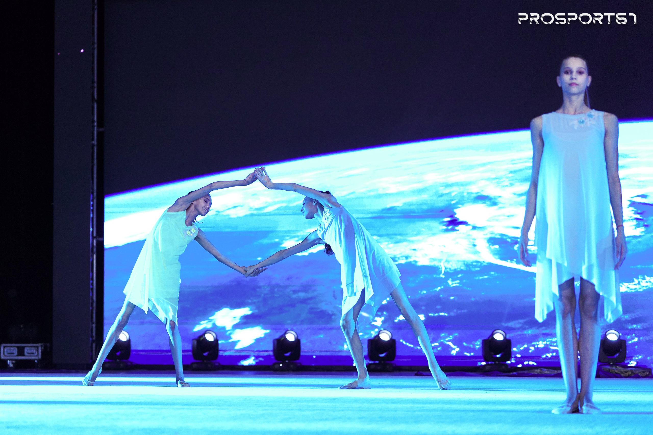 Закрытие. Хрустальная роза 2025 г.Минск. Спортивный фотограф Олег Медведев | prosport67 | Смоленск