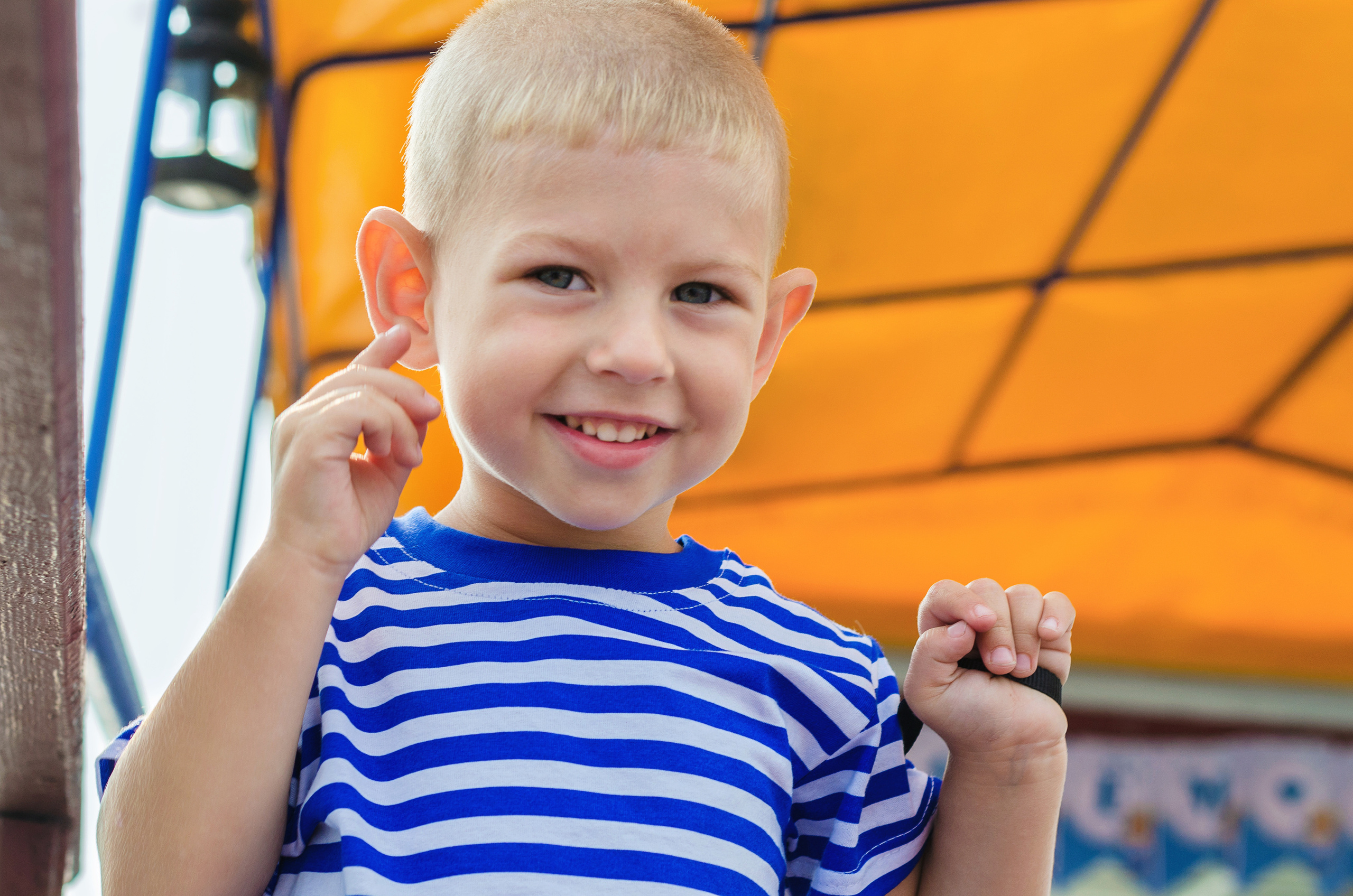 Фотосессия на природе с ребёнком, на корабле. Фотографы для фотосессий в Новосибирске