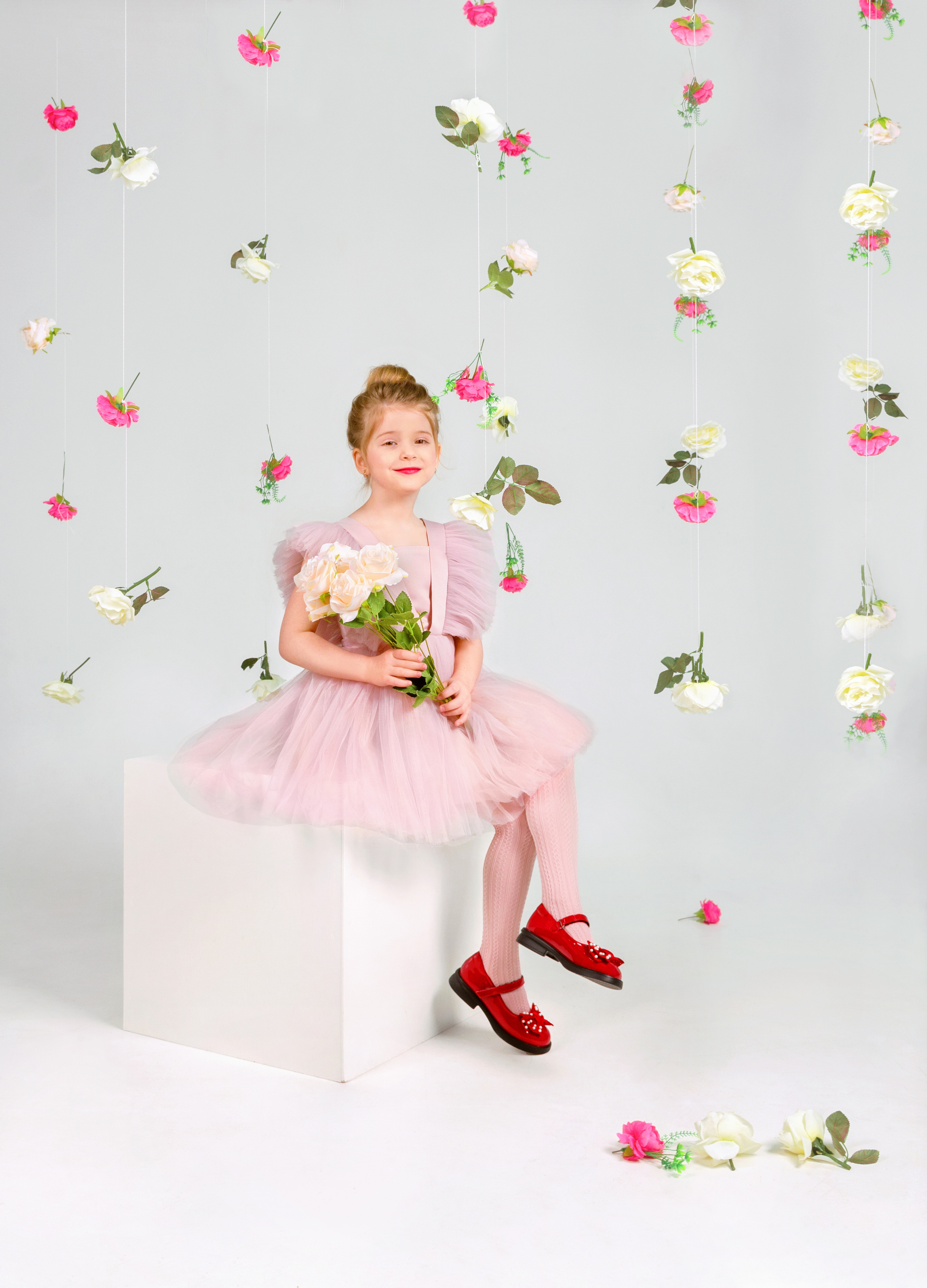 Нежные образы детей в фотостудии. Фотографы для фотосессий в Новосибирске