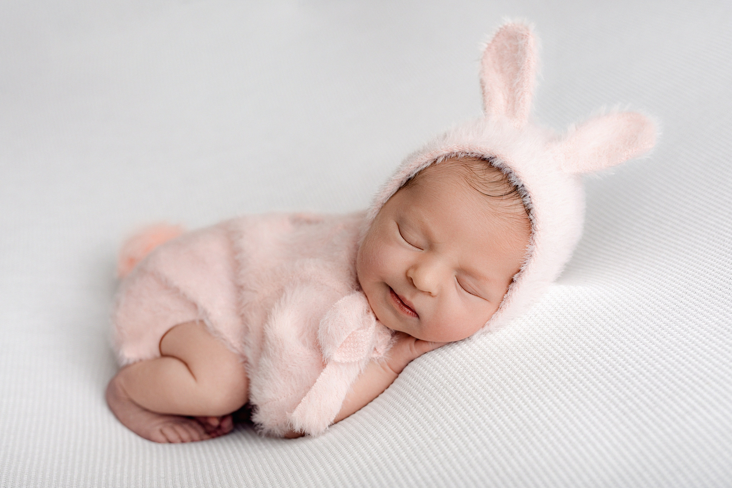 Ариана 4 дня. Фотограф новорождённых Newborn Москва