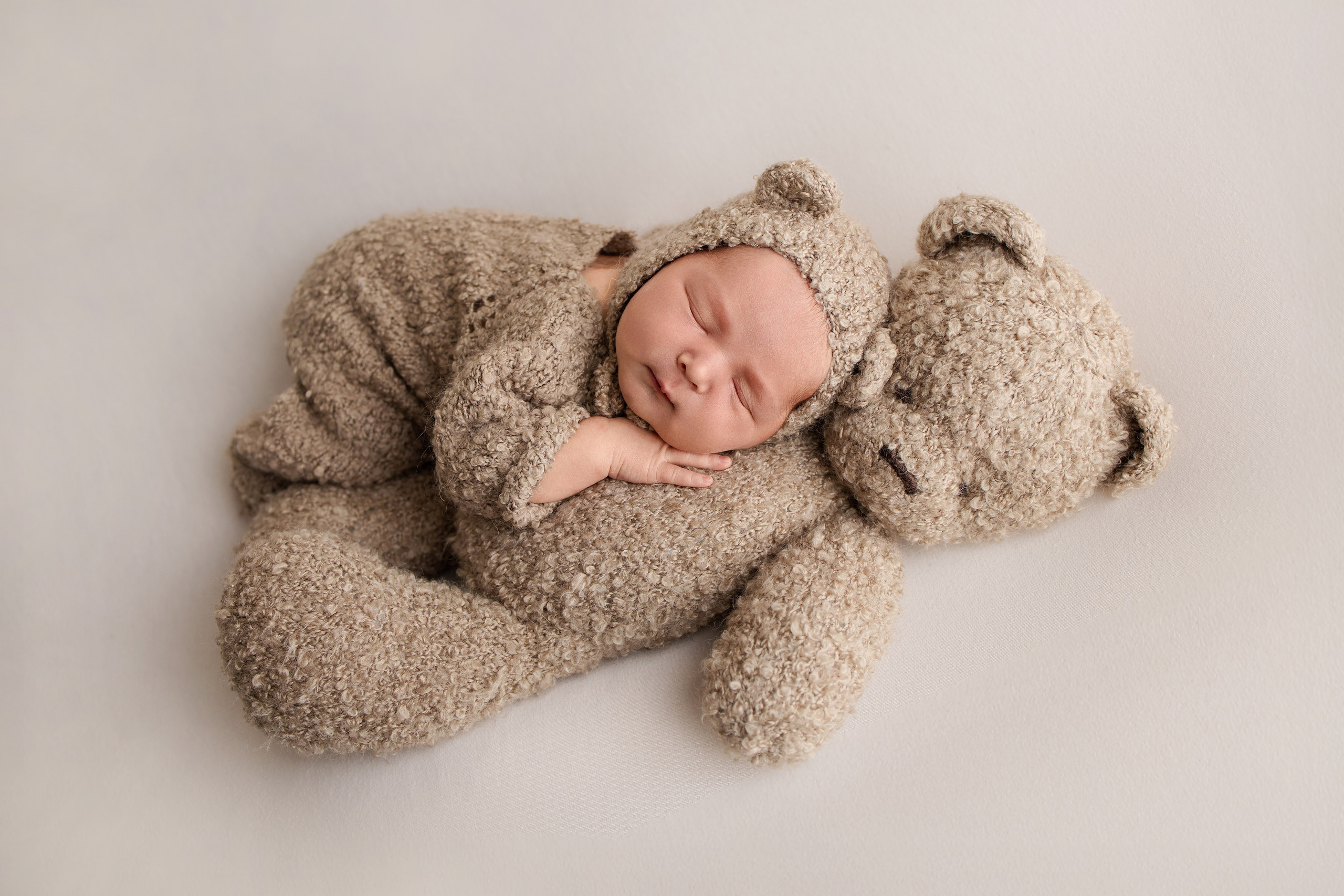 Владислав 7 дней. Фотограф новорождённых Newborn Москва