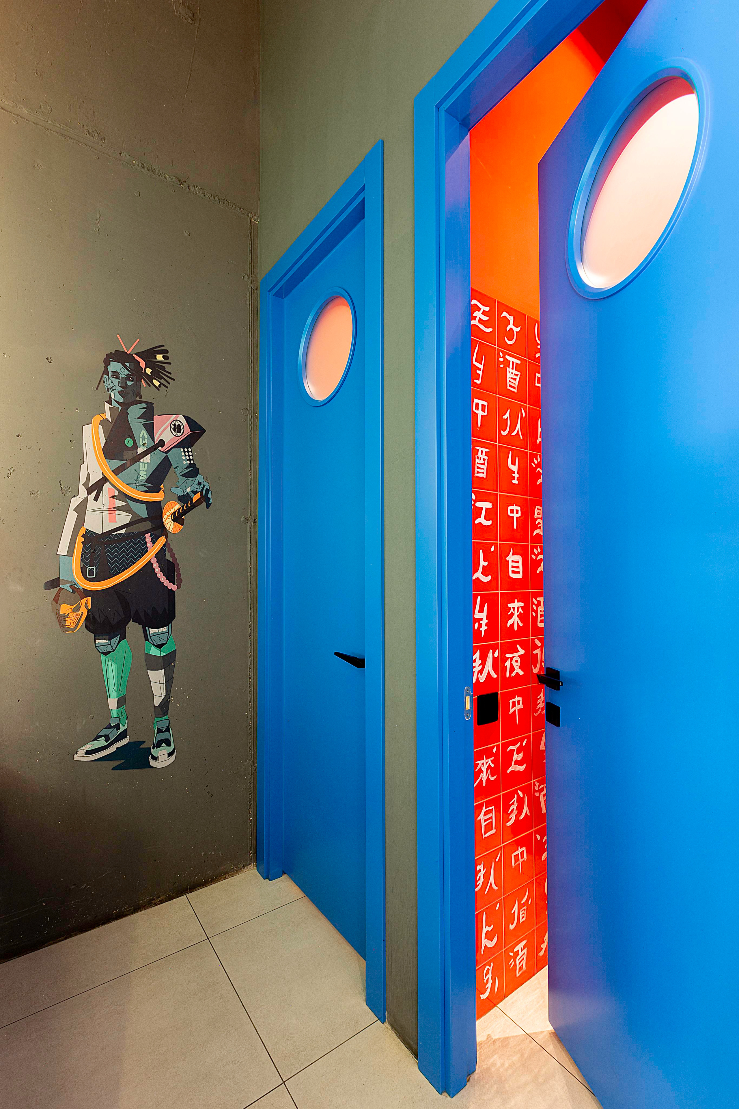 Woods Manufacture — Manga Sushi. Roman Yakunin — interior photographer in Almaty, Kazakhstan