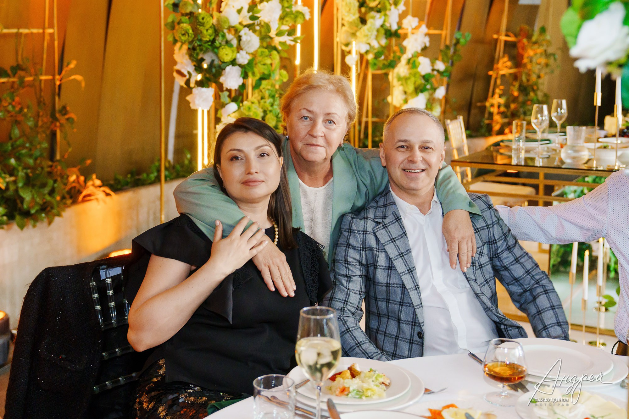 Фотоотчёт и бэкстейдж свадебной фотосессии. Свадебный и семейный фотограф в Ростове-на-Дону. Андрей Сайфутдинов