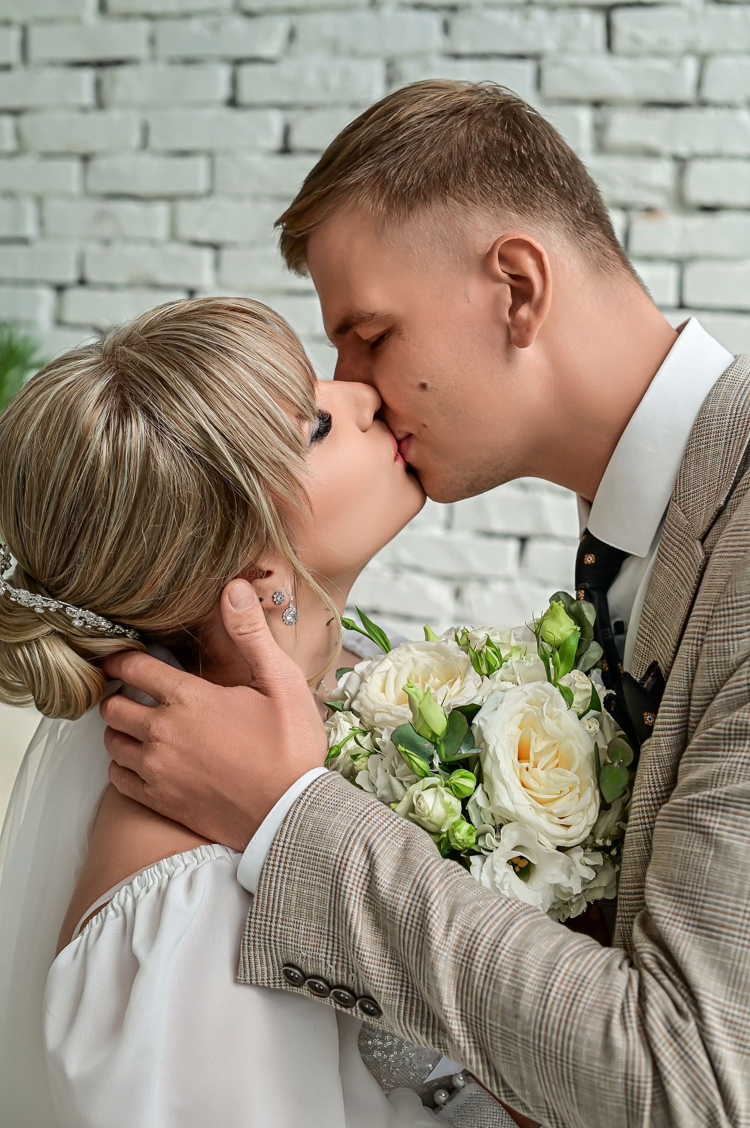 Съемка в студии, гостинице. Семейный и свадебный фотограф в Донецке Донская Анастасия