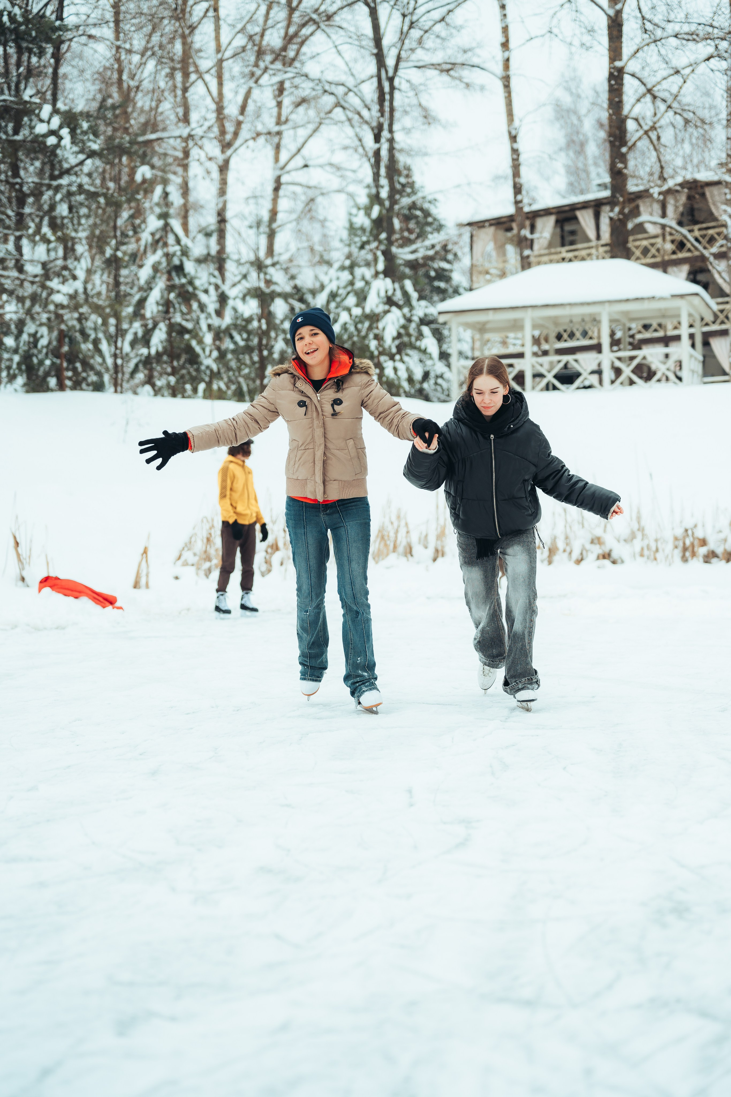 Детский лагерь — рождественская смена, 2026 год. Иван Кубик — фотограф и видеограф