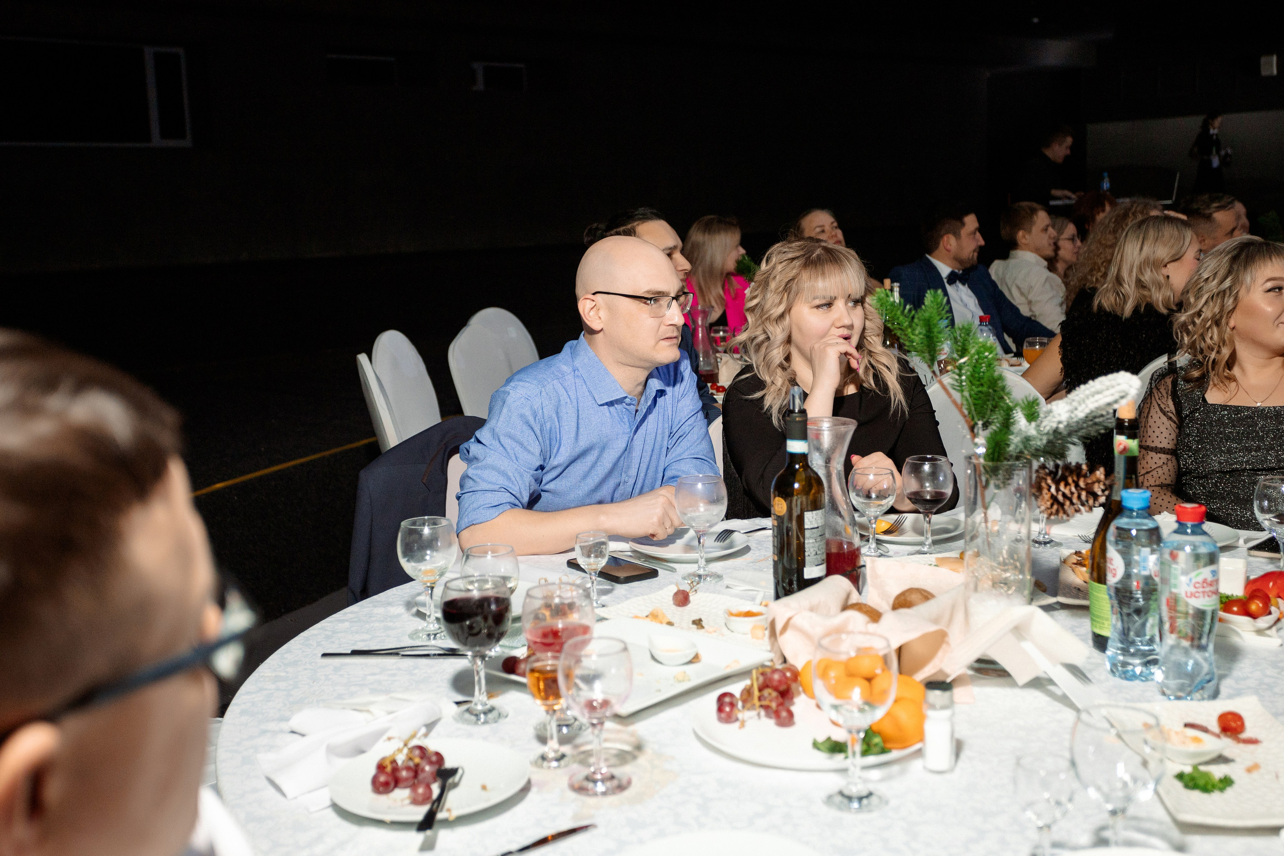 РЕПОРТАЖ: НОВЫЙ ГОД В ДК МЕТАЛЛУРГ. Профессиональный фотограф в Ижевске Леша Петров