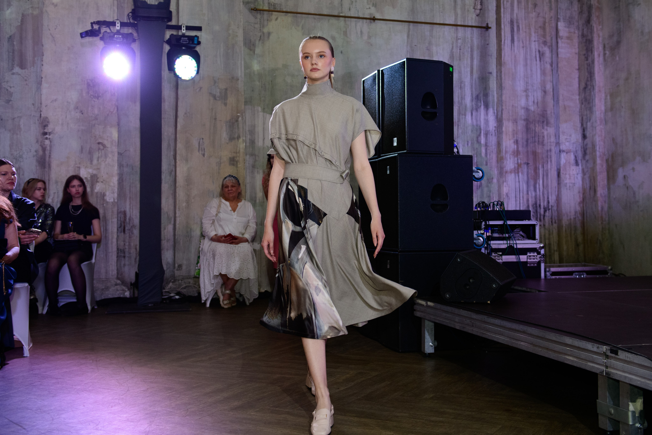 Модный показ «Аллея моды». Организация и проведение фотосъемок в Санкт-Петербурге. Фотограф Смирягин Илья