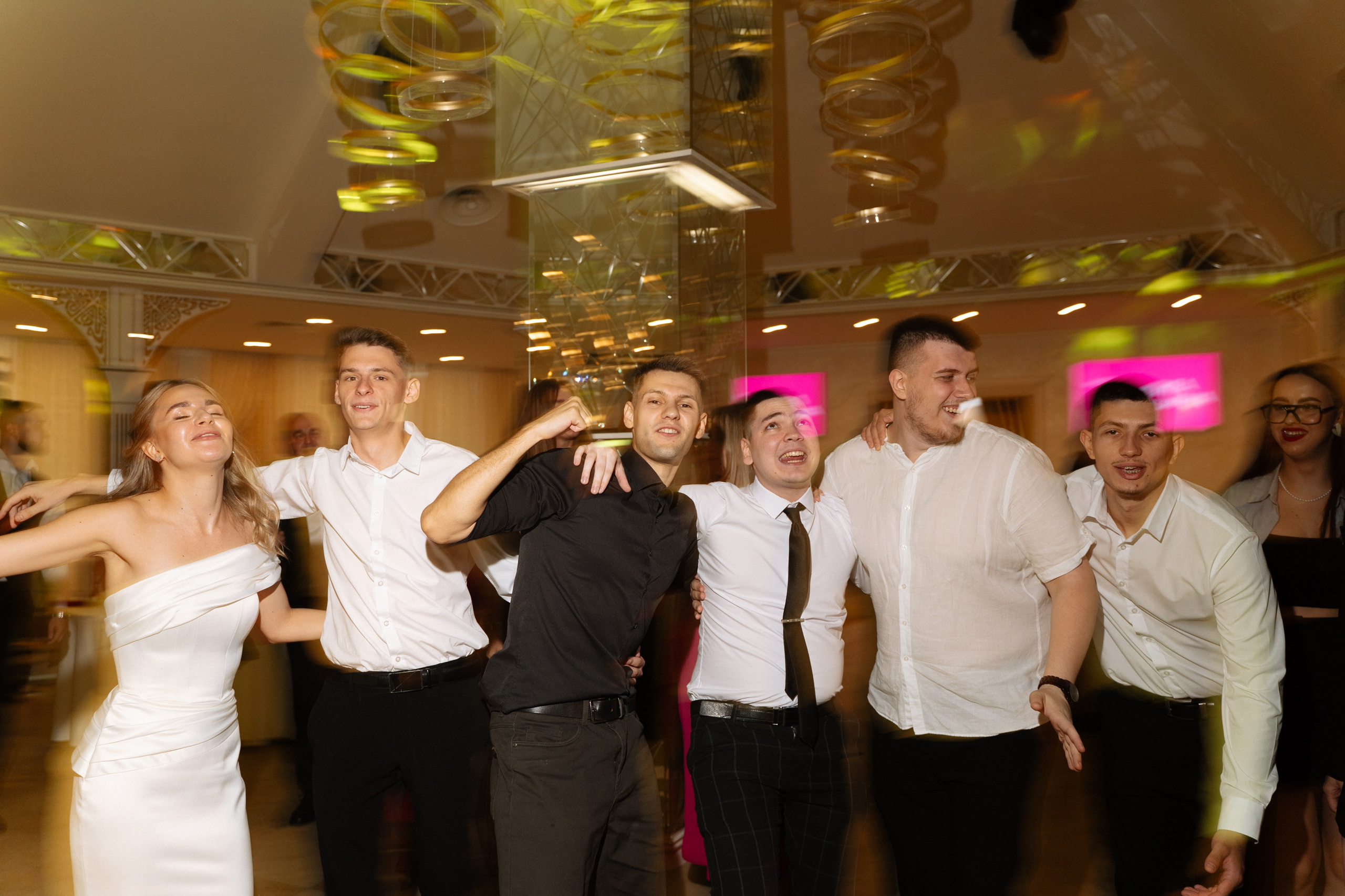 Никита и Диана. Фотограф в Саратове Максим Ветлицкий