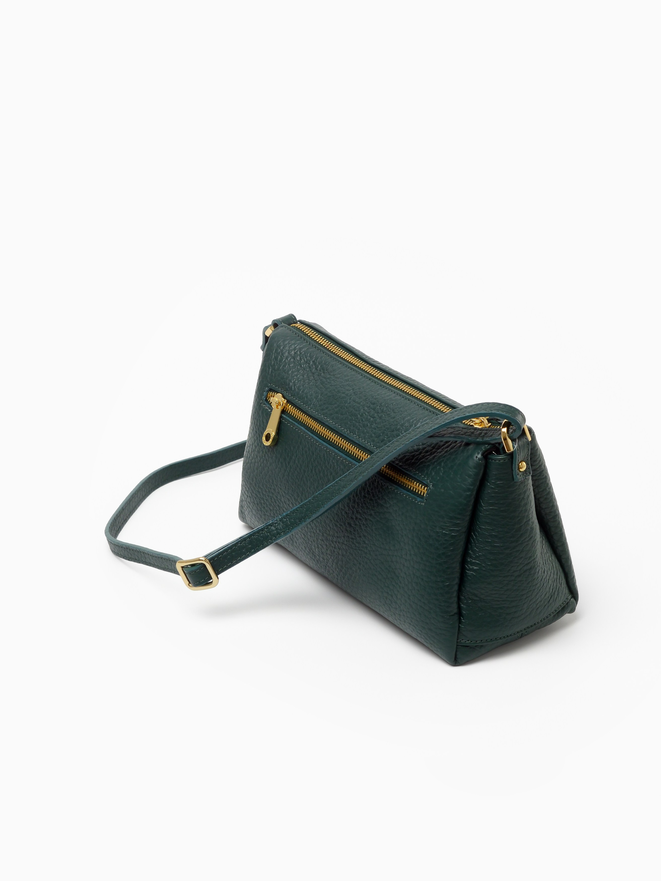 Сумки. Предметный фотограф, инфографика и видео в Санкт-Петербурге