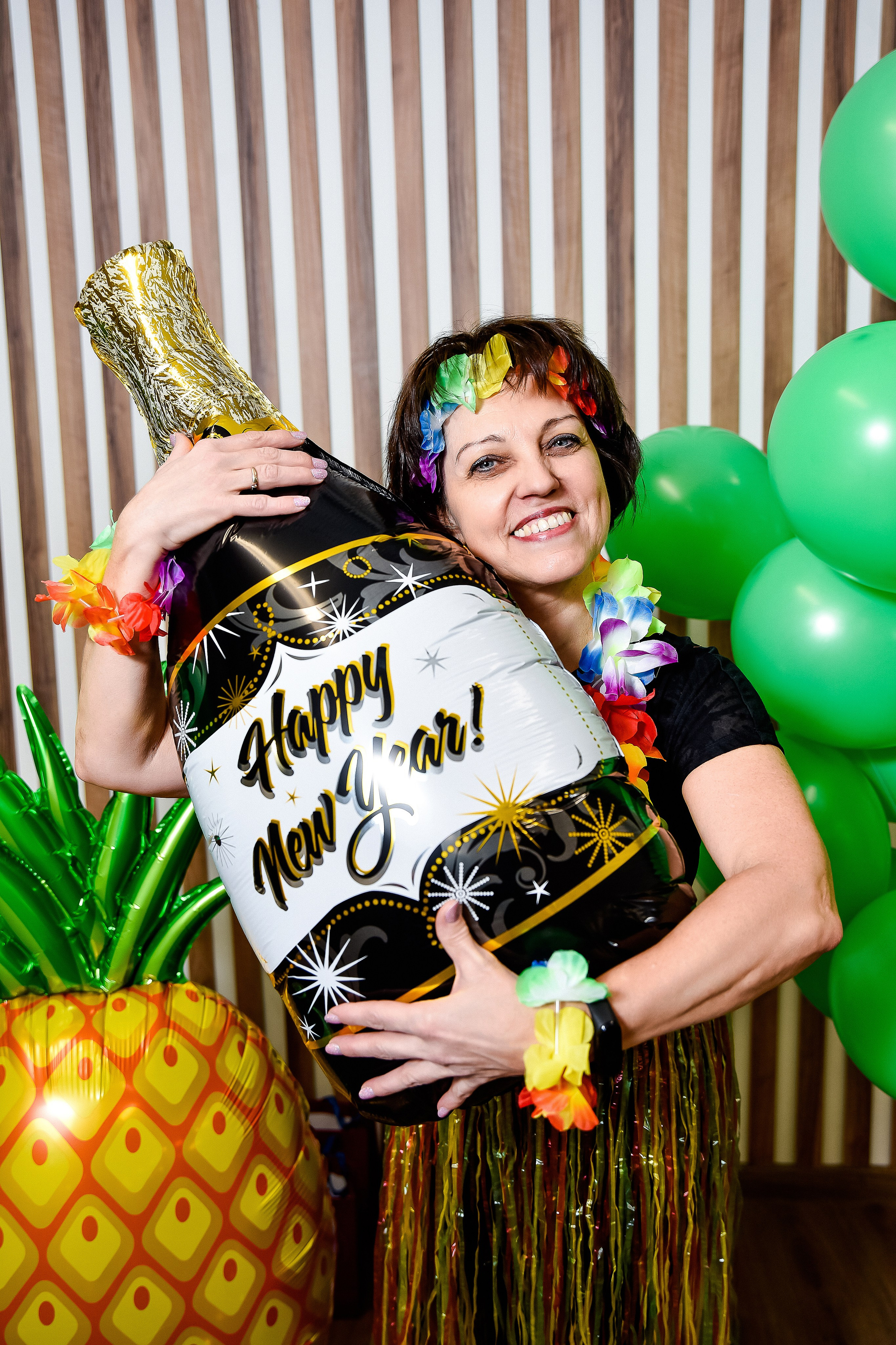 НОВОГОДНЯЯ ГАВАЙСКАЯ ТАНЦЕВАЛЬНАЯ ФИТНЕС- ВЕЧЕРИНКА