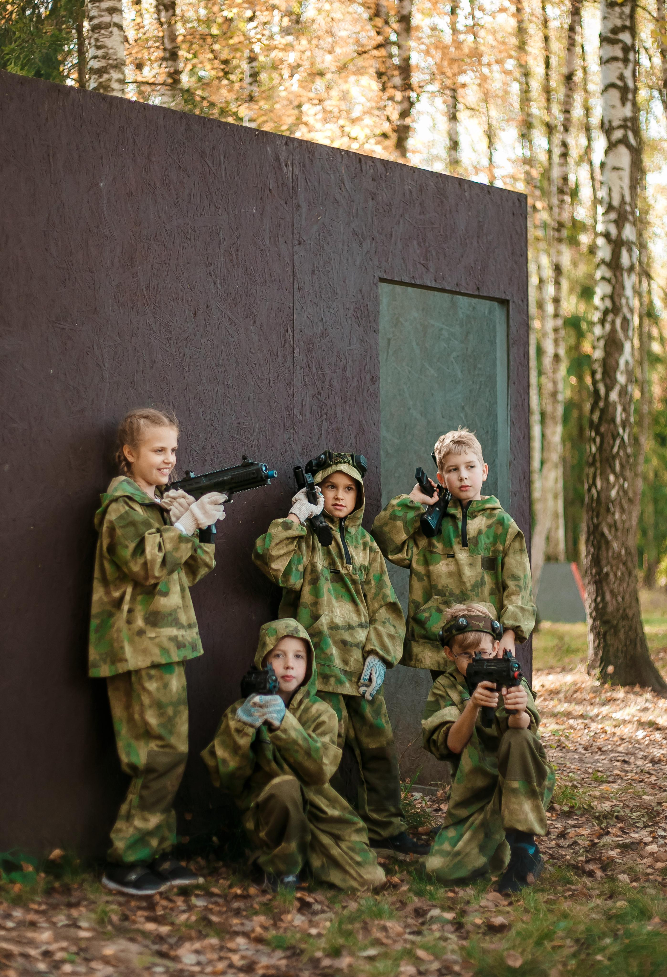 Пейнтбол клуб. Модель подросток Кристина Шэр в Москве