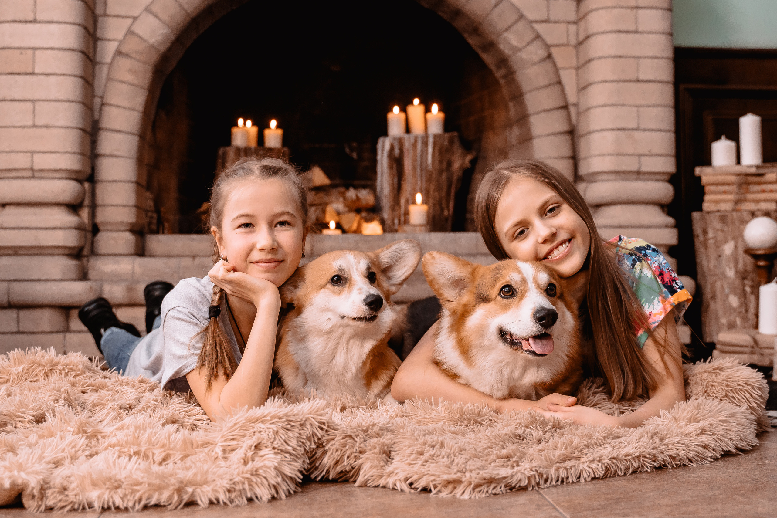 Питомник корги 2022. Модель подросток Кристина Шэр в Москве