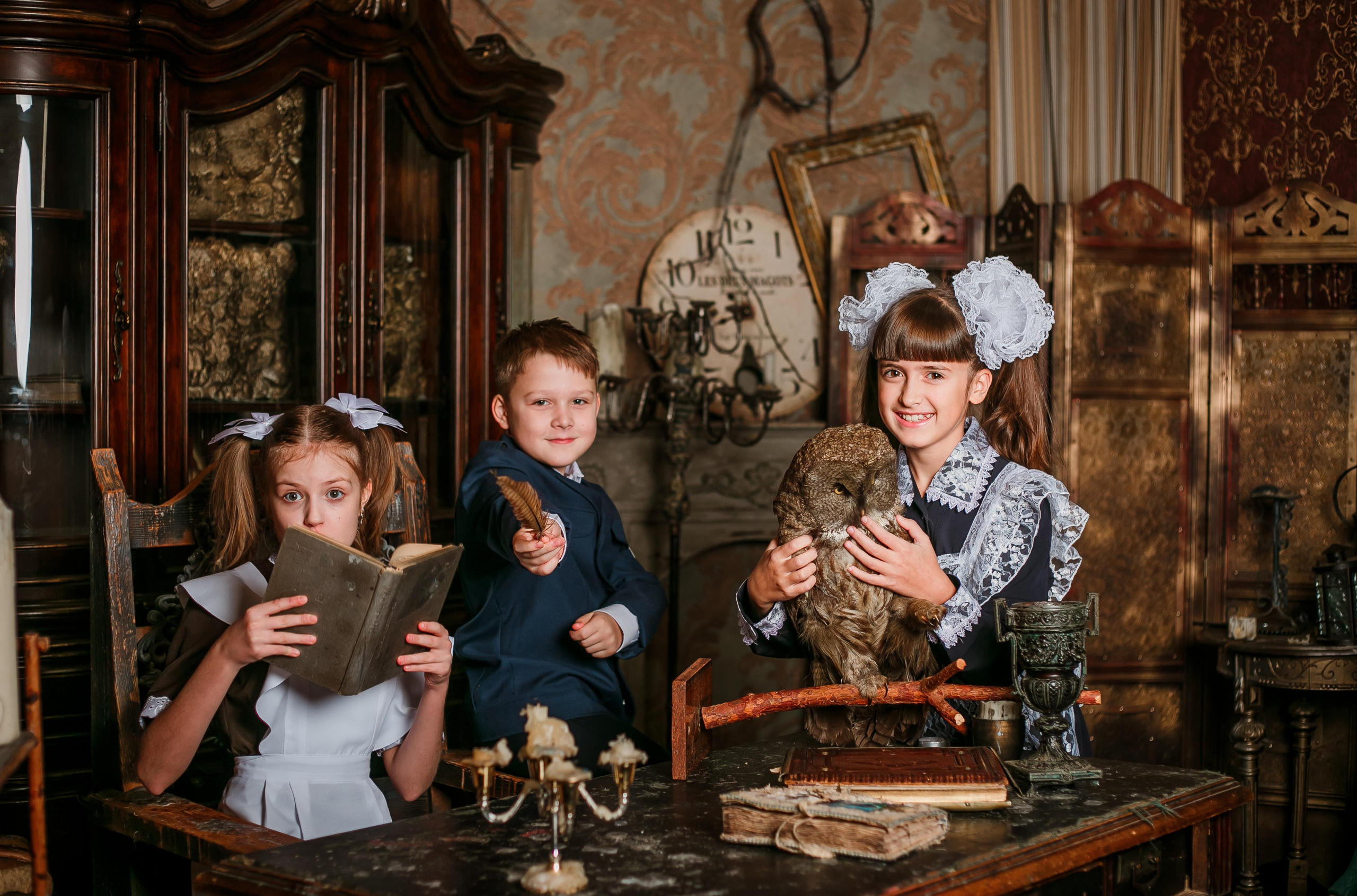 Школа 2022. Модель подросток Кристина Шэр в Москве