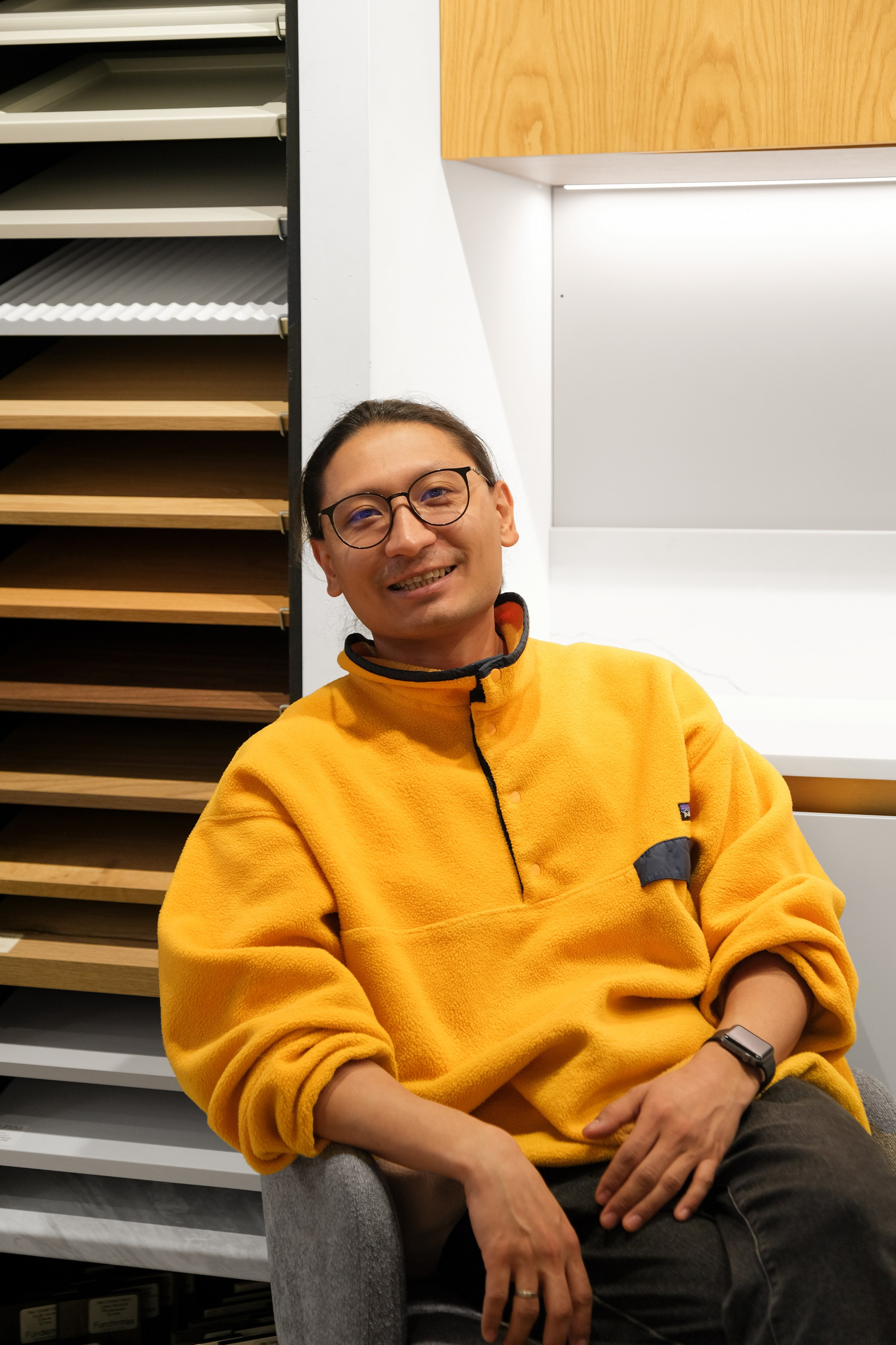 Салон Розы Люксембург 19 | Мебель на заказ в Томске. ГУДРУМ — Мебель на заказ в Томске | Кухни | Шкафы | Стулья и Столы