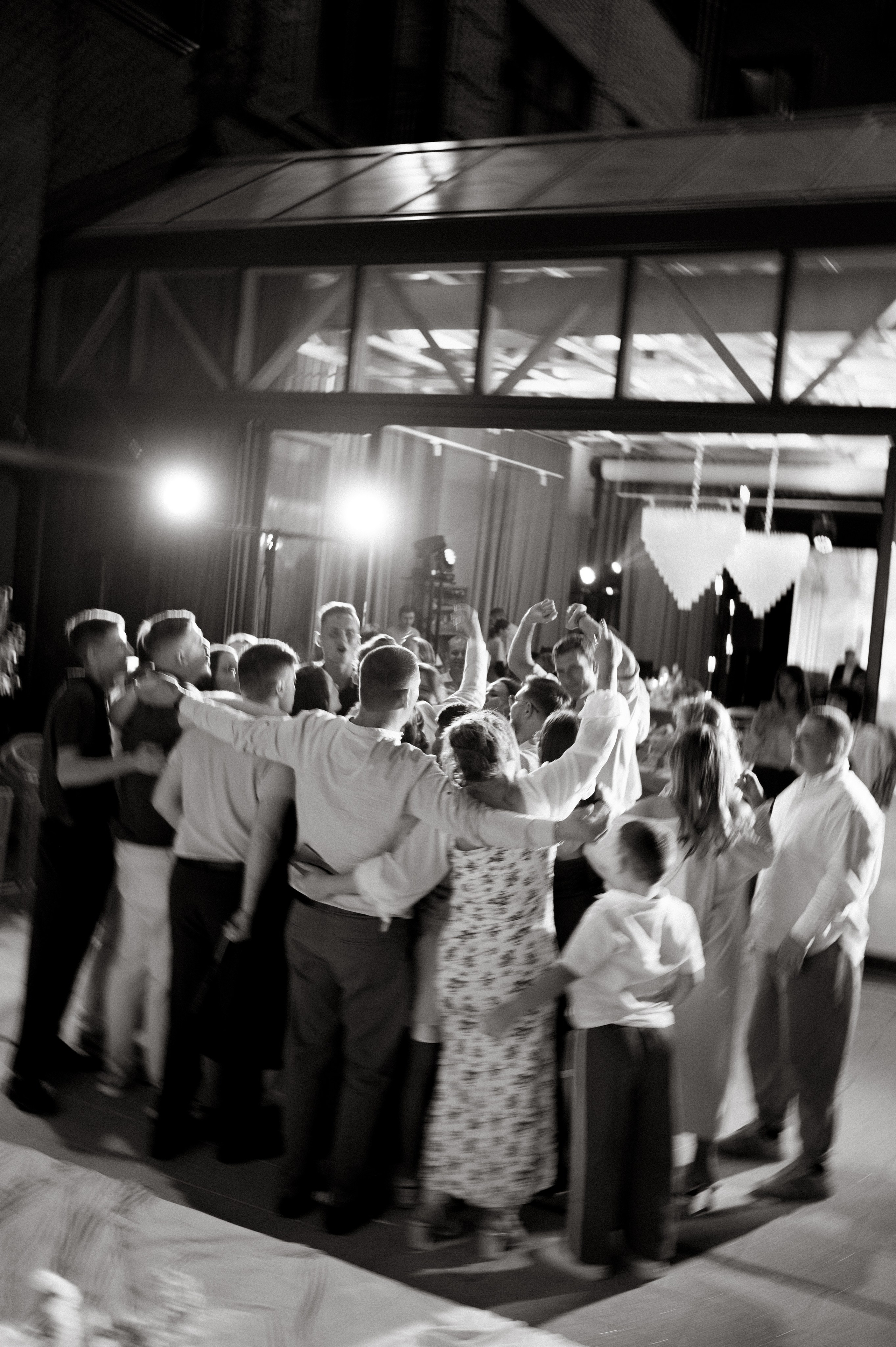 Данил и Оля. Свадебный фотограф и видеограф