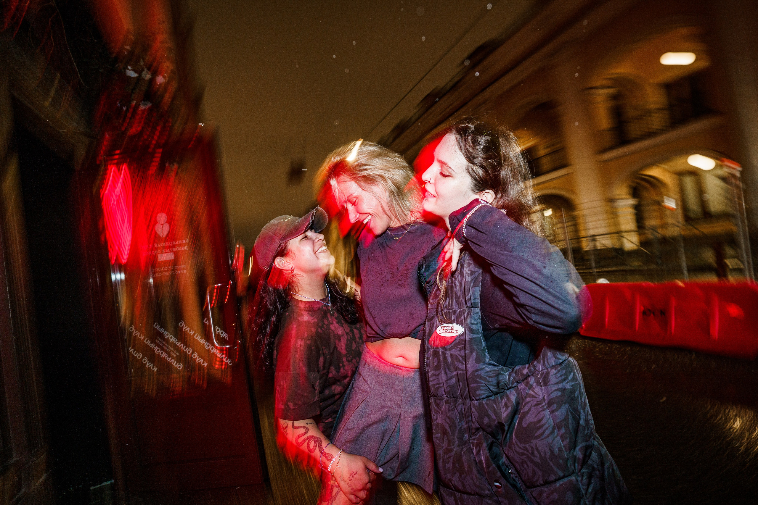 Бар разбитых сердец. Last summer party. Концертный и репортажный фотограф в Санкт-Петербурге Слава Пахомов