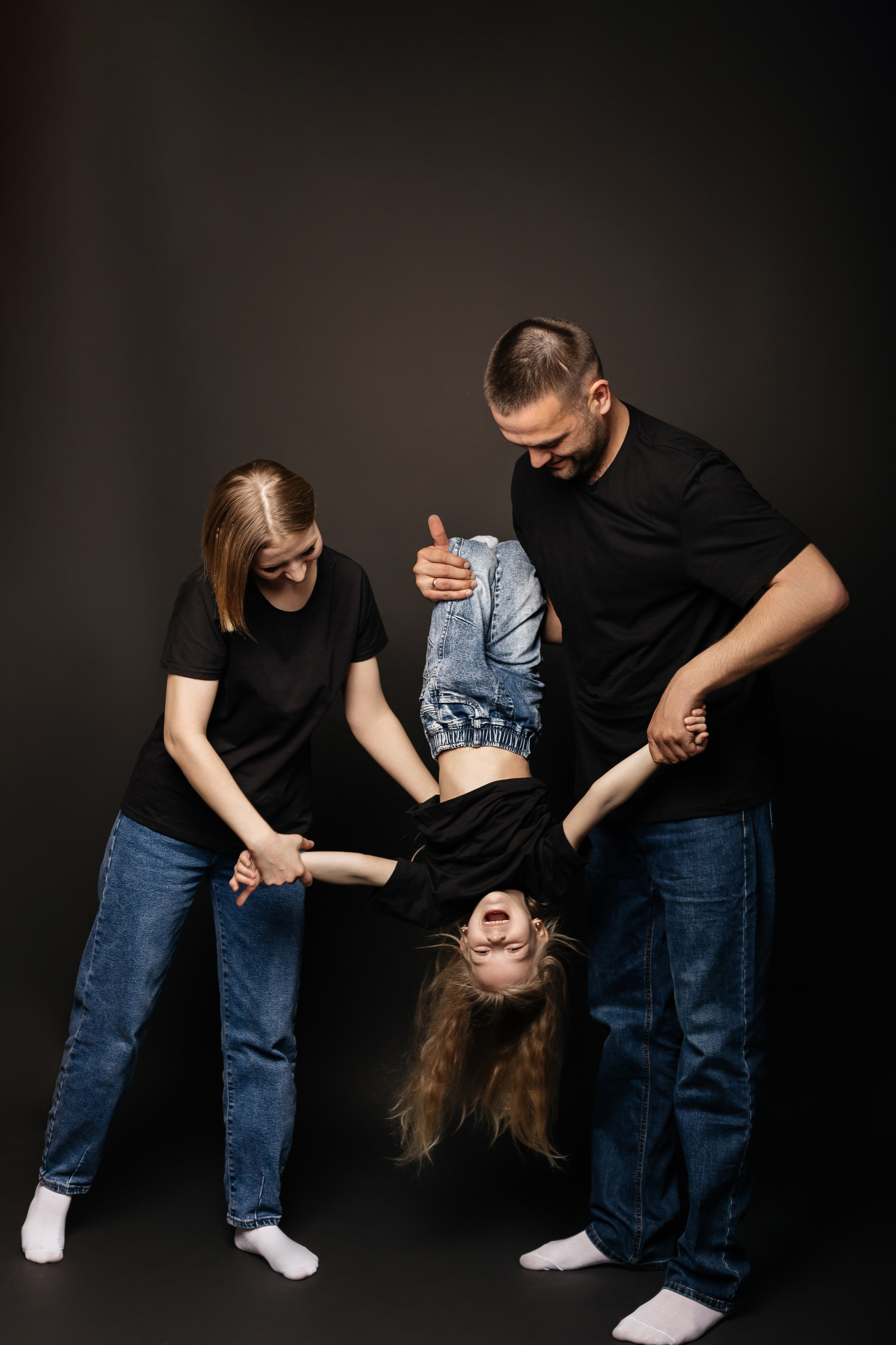 Александр, Кристина и Мия. Фотограф свадебный, семейный и детский в г. Калачинск Олеся Казакова